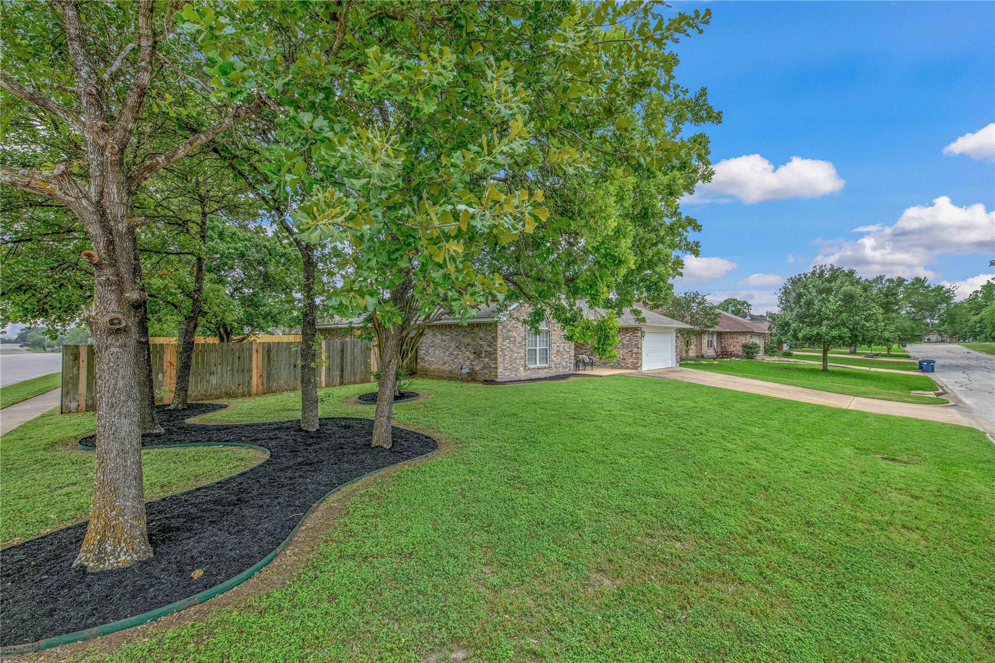 1414 Kernstown Ln, College Station, TX 77845