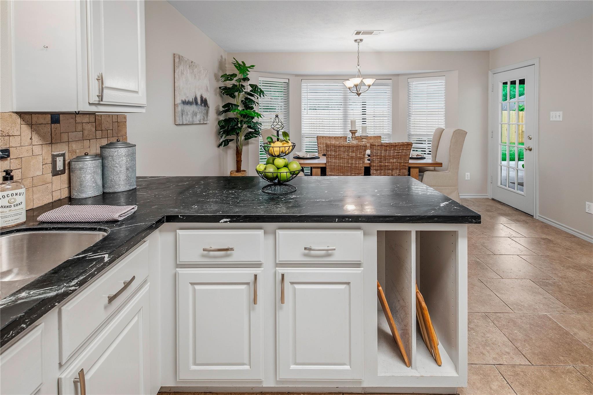 1414 Kernstown Ln, College Station, TX 77845