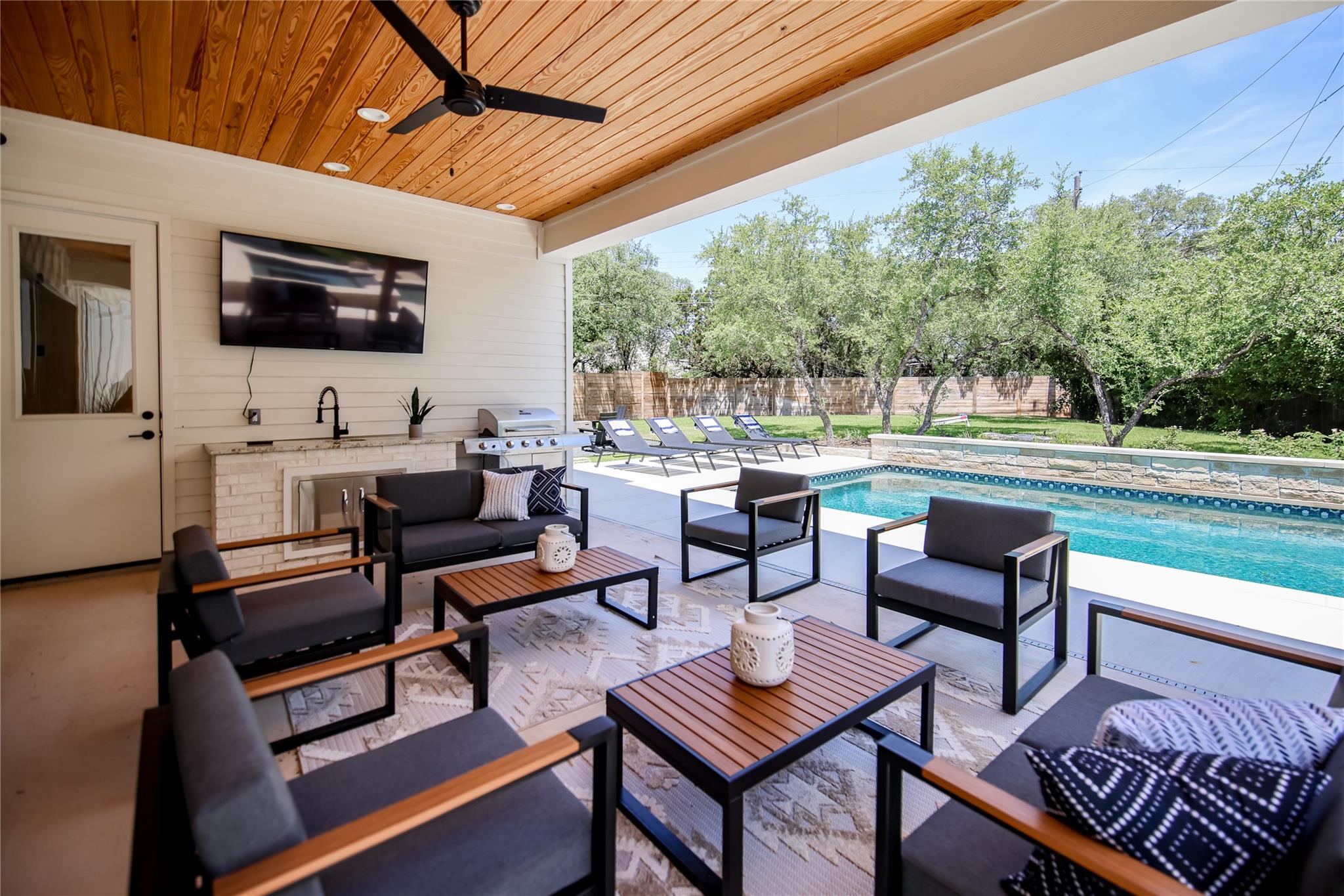 10206 Aqua Azul Ct, Austin, TX 78733
