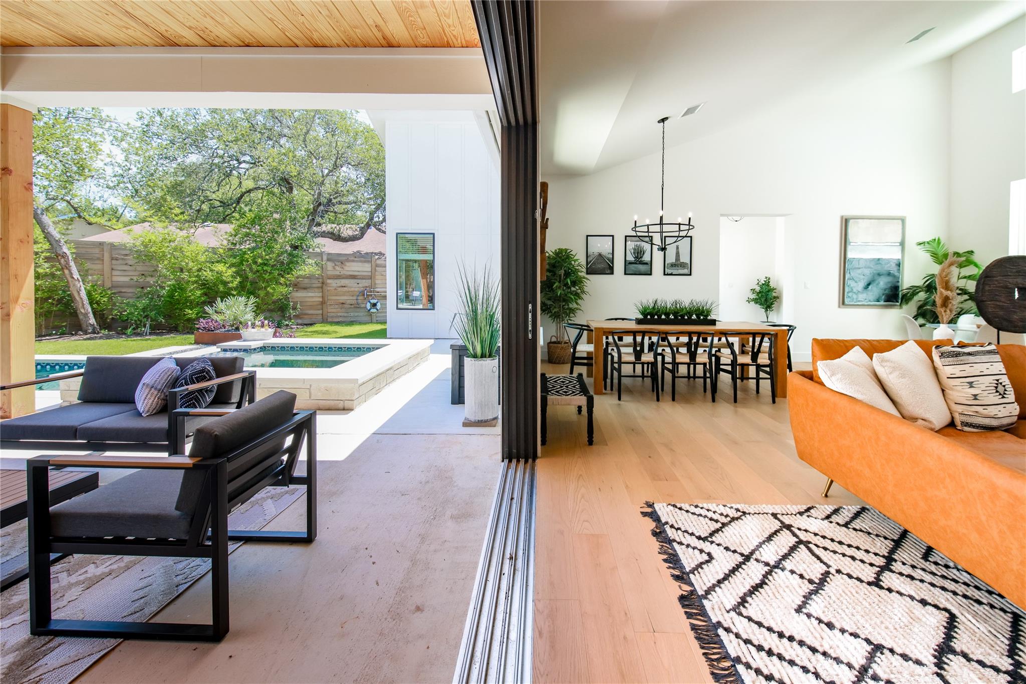 10206 Aqua Azul Ct, Austin, TX 78733