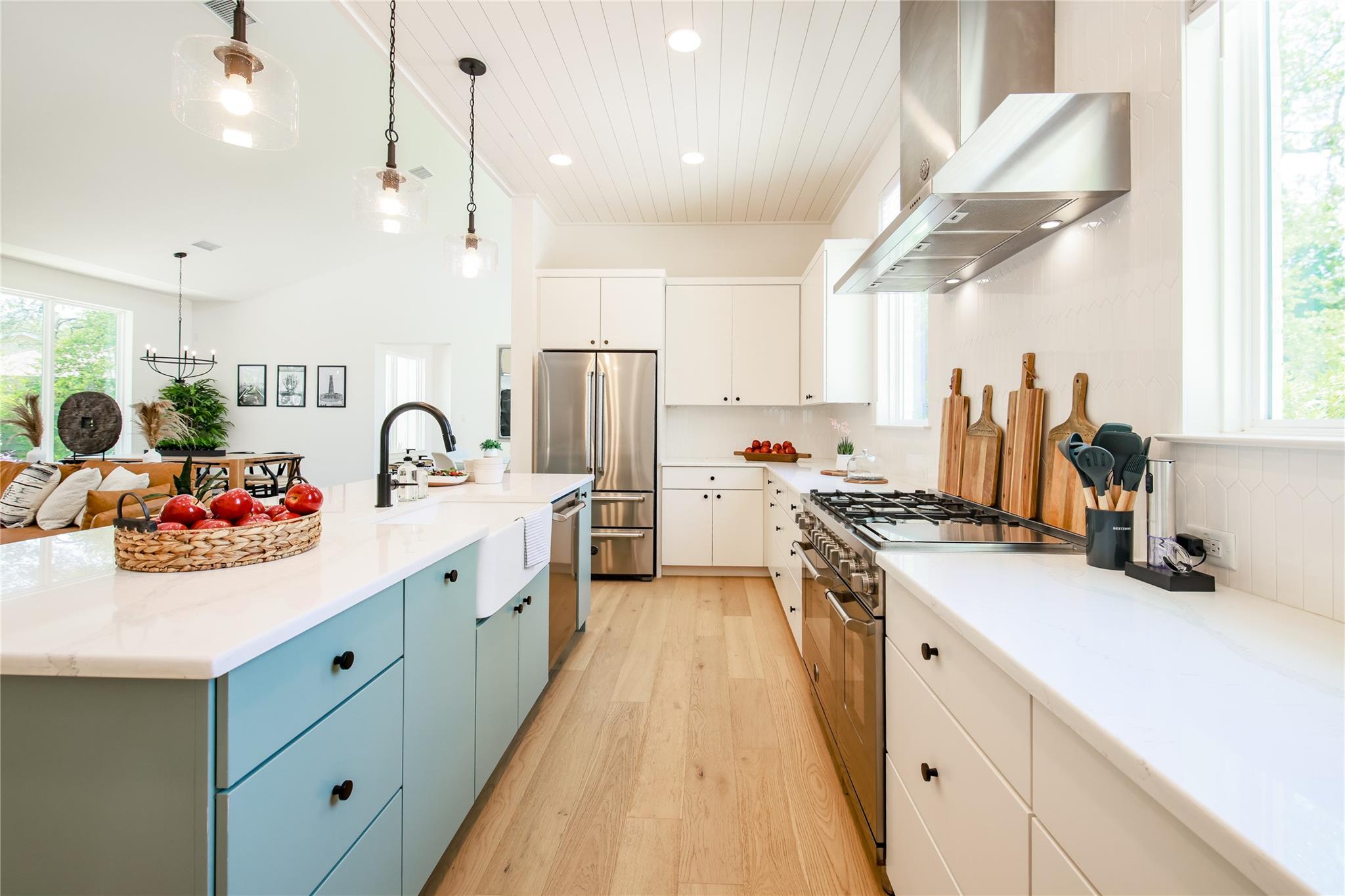 10206 Aqua Azul Ct, Austin, TX 78733