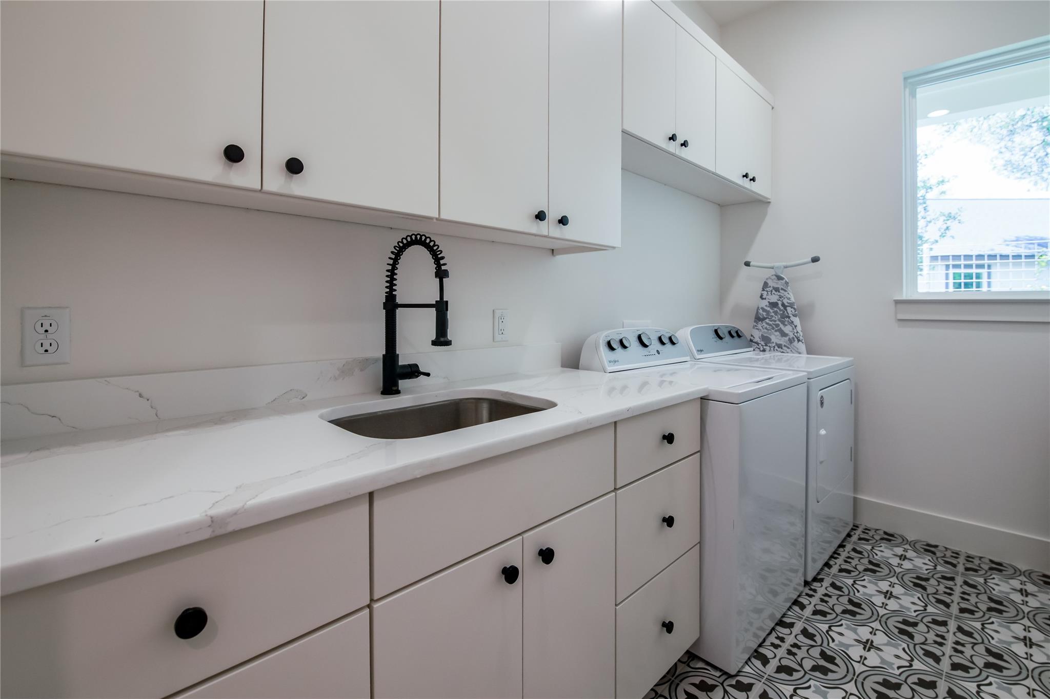 10206 Aqua Azul Ct, Austin, TX 78733