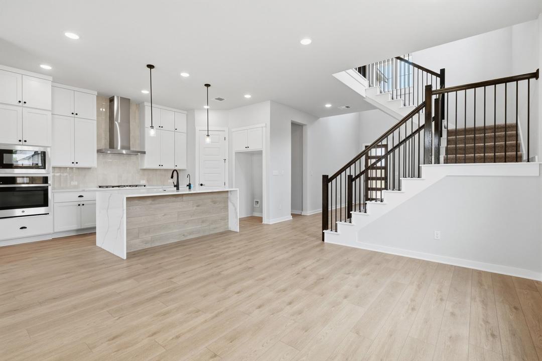 111 Sacred Fig Road, Dripping Springs, TX 78620