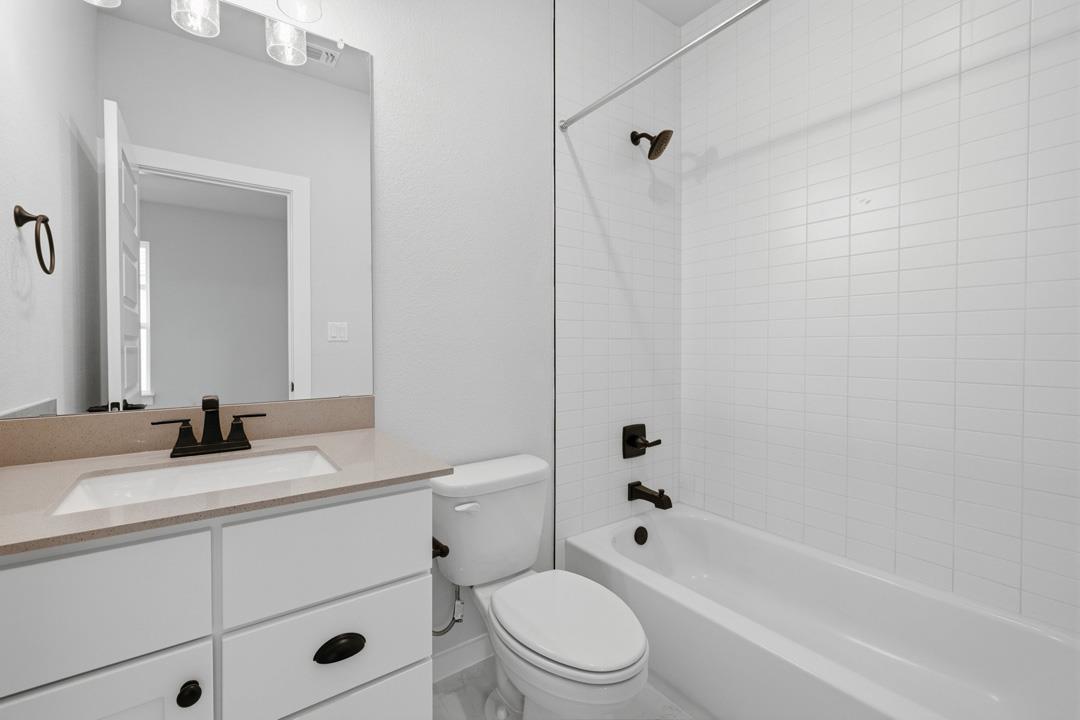 111 Sacred Fig Road, Dripping Springs, TX 78620