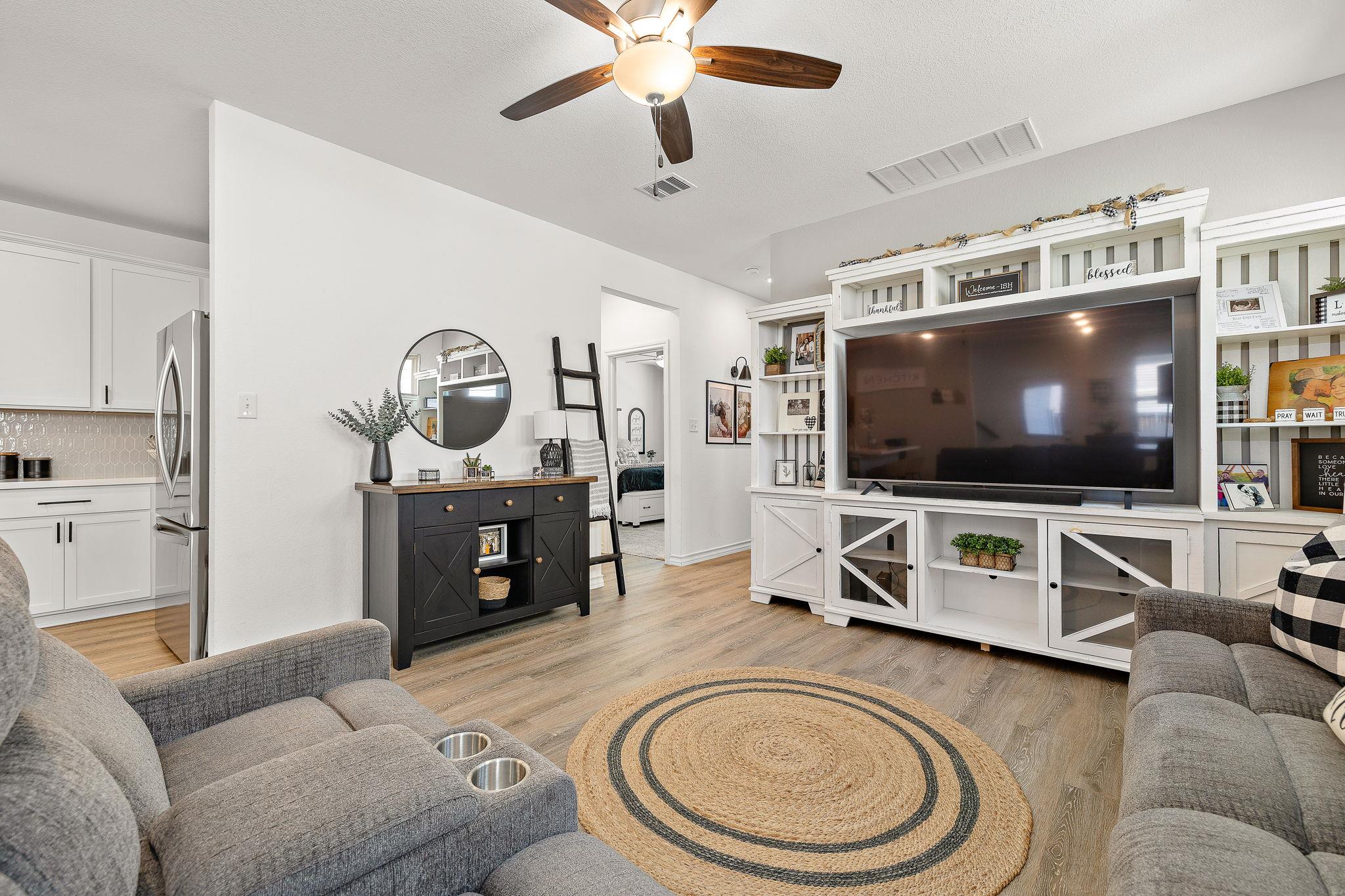 119 Watkinville Rd, Hutto, TX 78634
