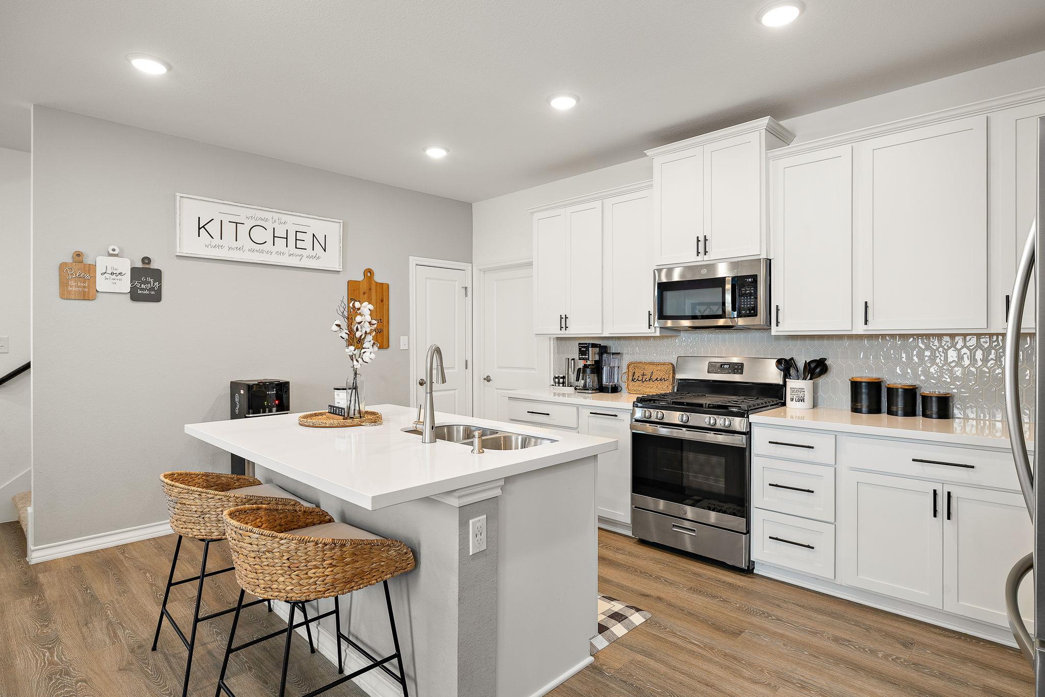 119 Watkinville Rd, Hutto, TX 78634