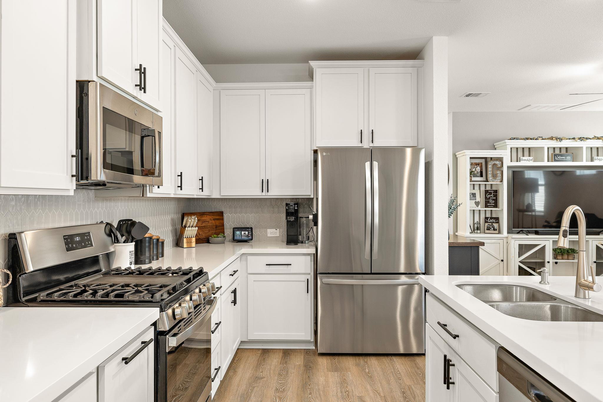 119 Watkinville Rd, Hutto, TX 78634