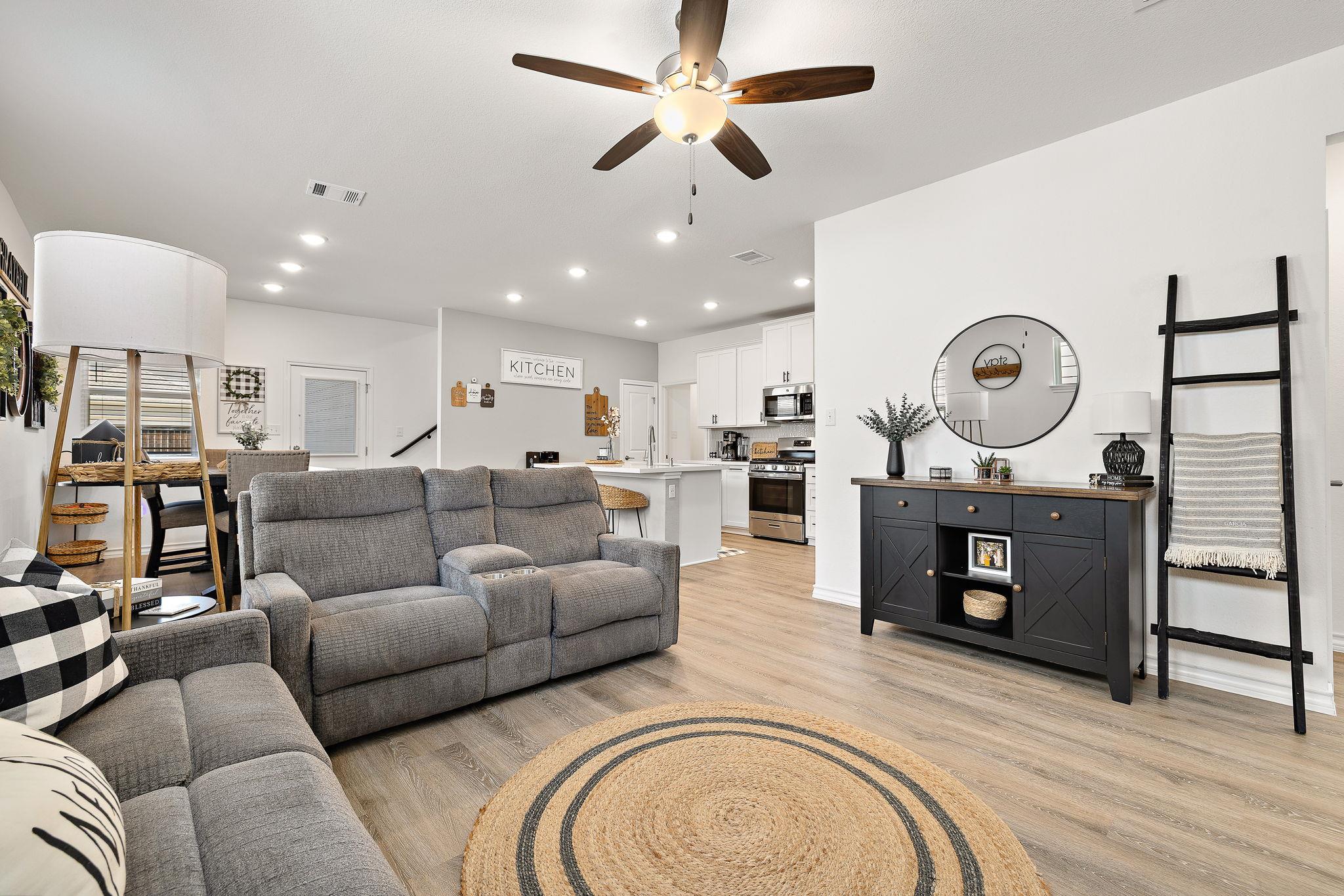 119 Watkinville Rd, Hutto, TX 78634