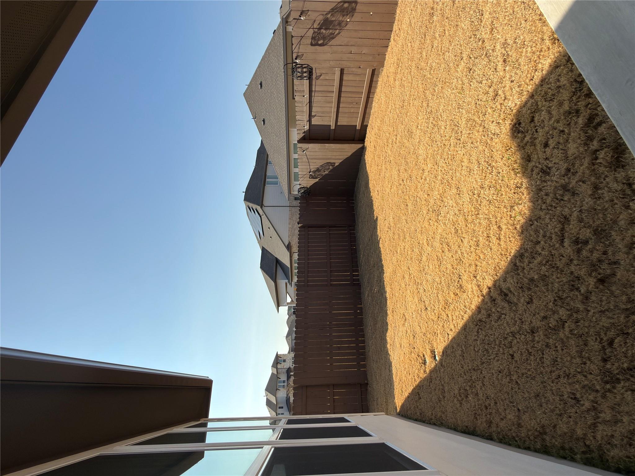 109 High Valley Dr, Liberty Hill, TX 78642