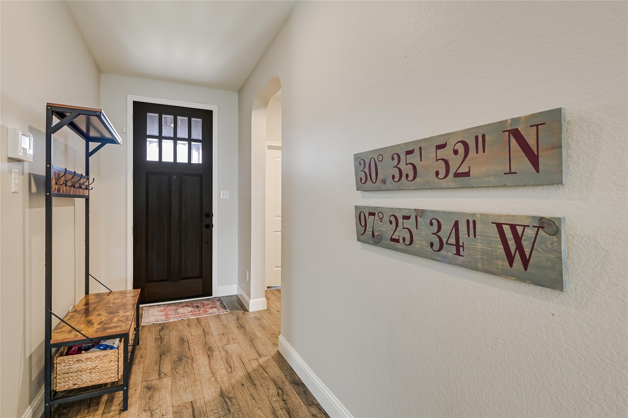 1008 Estes Park, Taylor, TX 76574
