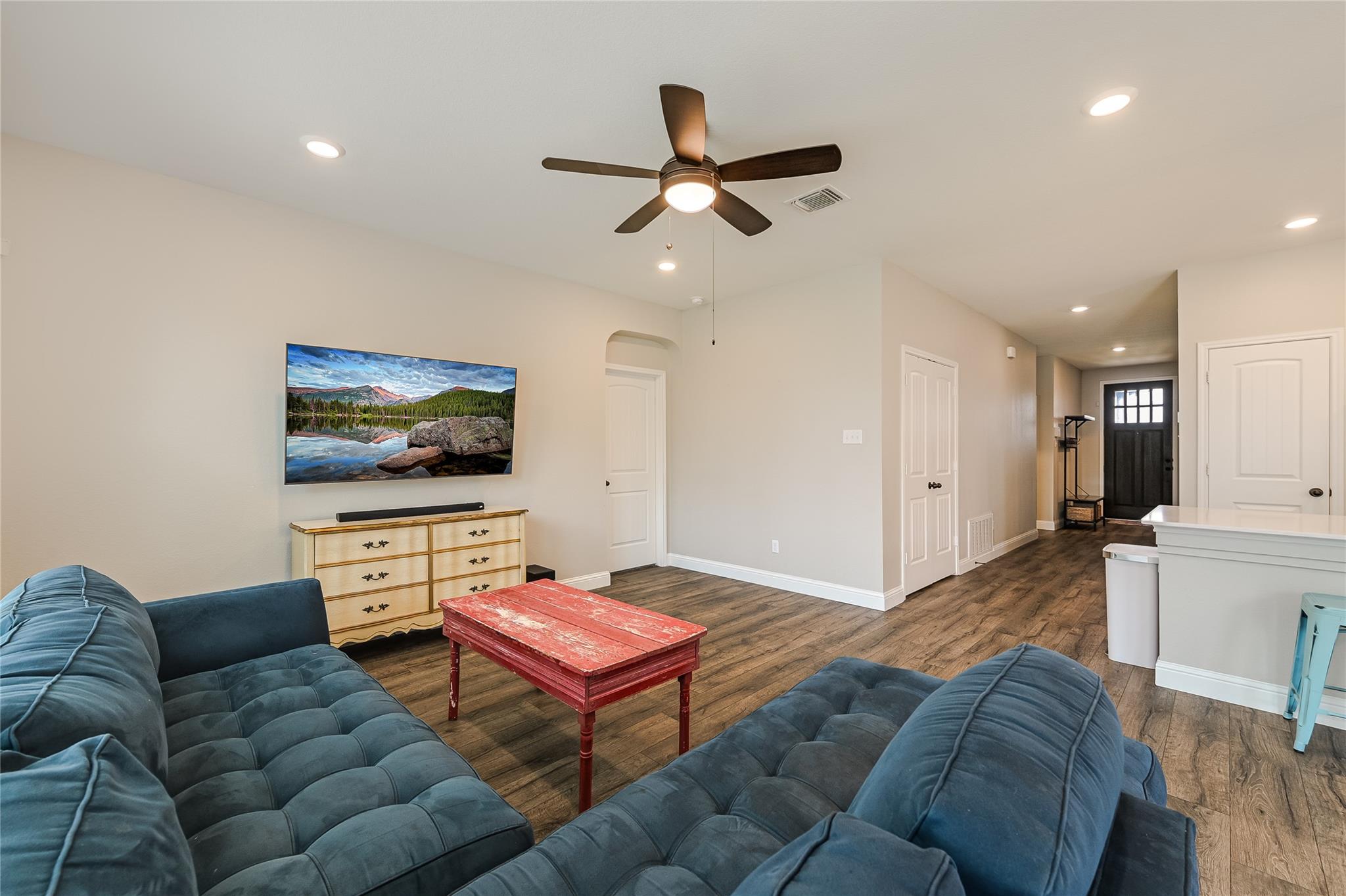 1008 Estes Park, Taylor, TX 76574