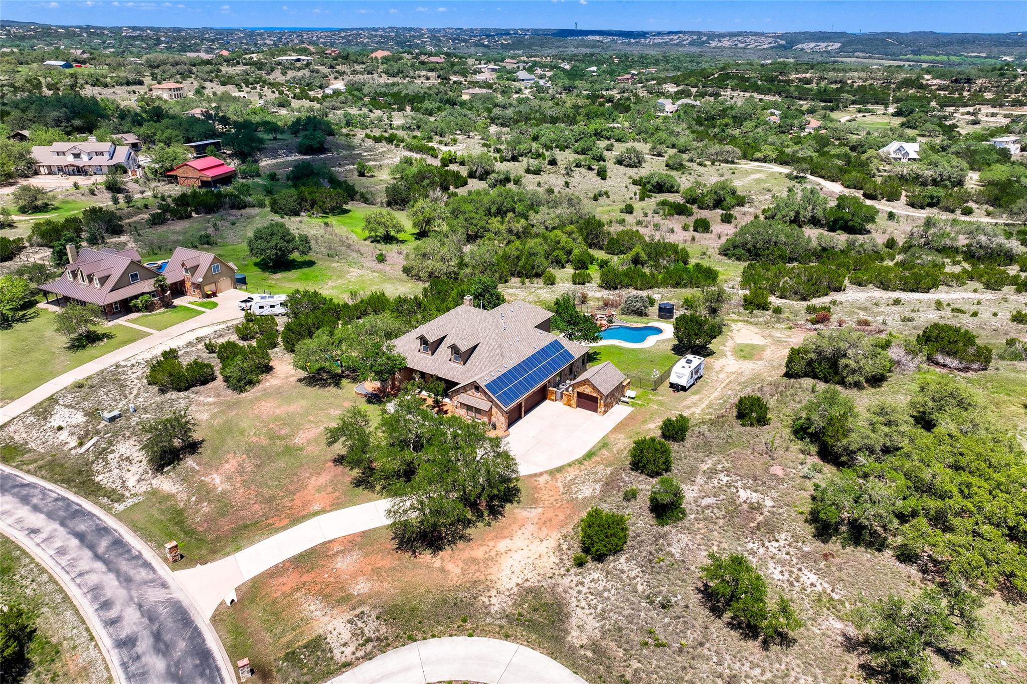 226 Hudson Ln, Dripping Springs, TX 78620