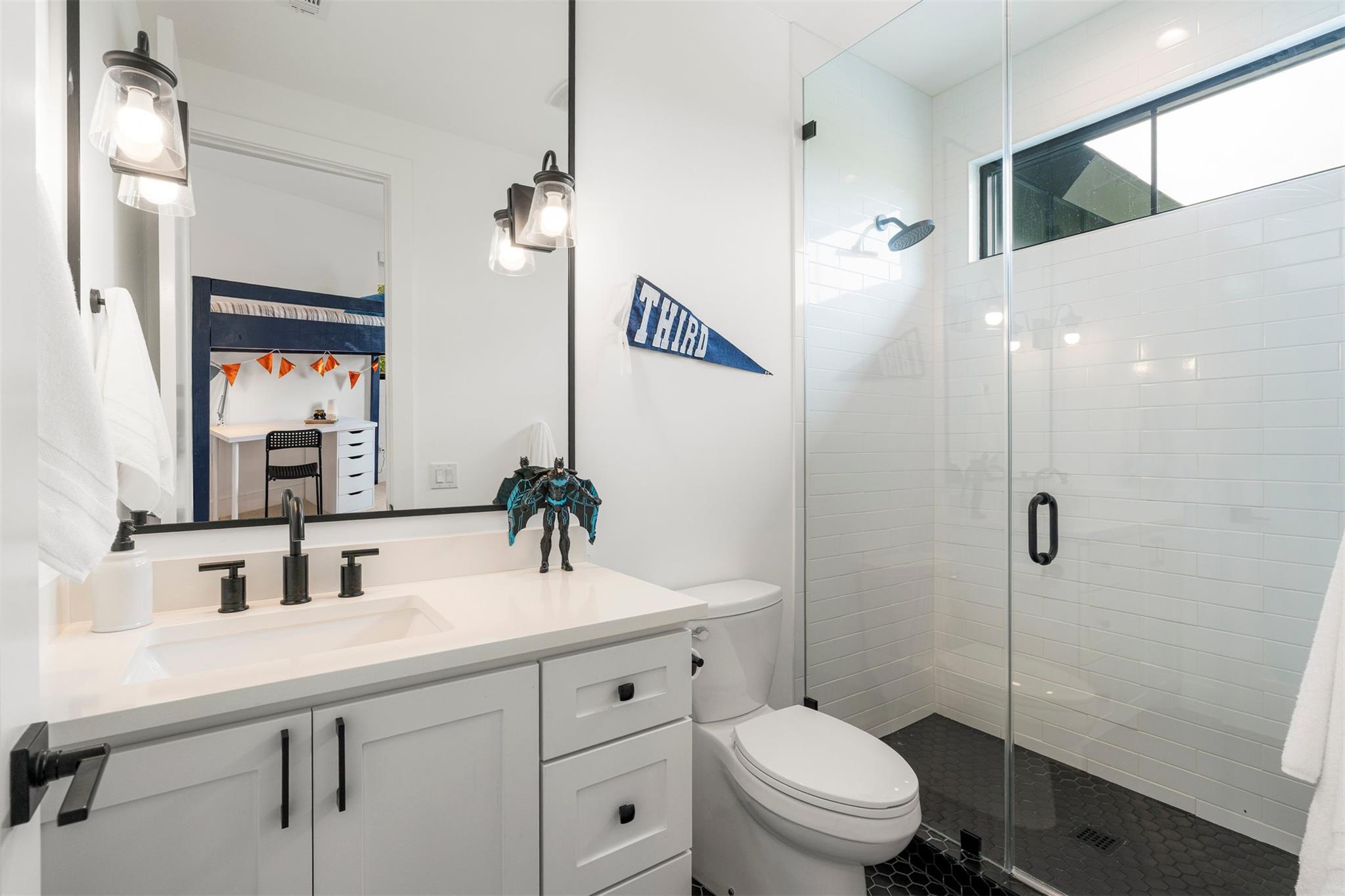 251 Victorian Gable Dr, Driftwood, TX 78619