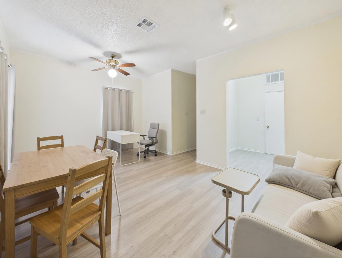 2804 Rio Grande St # 201, Austin, TX 78705