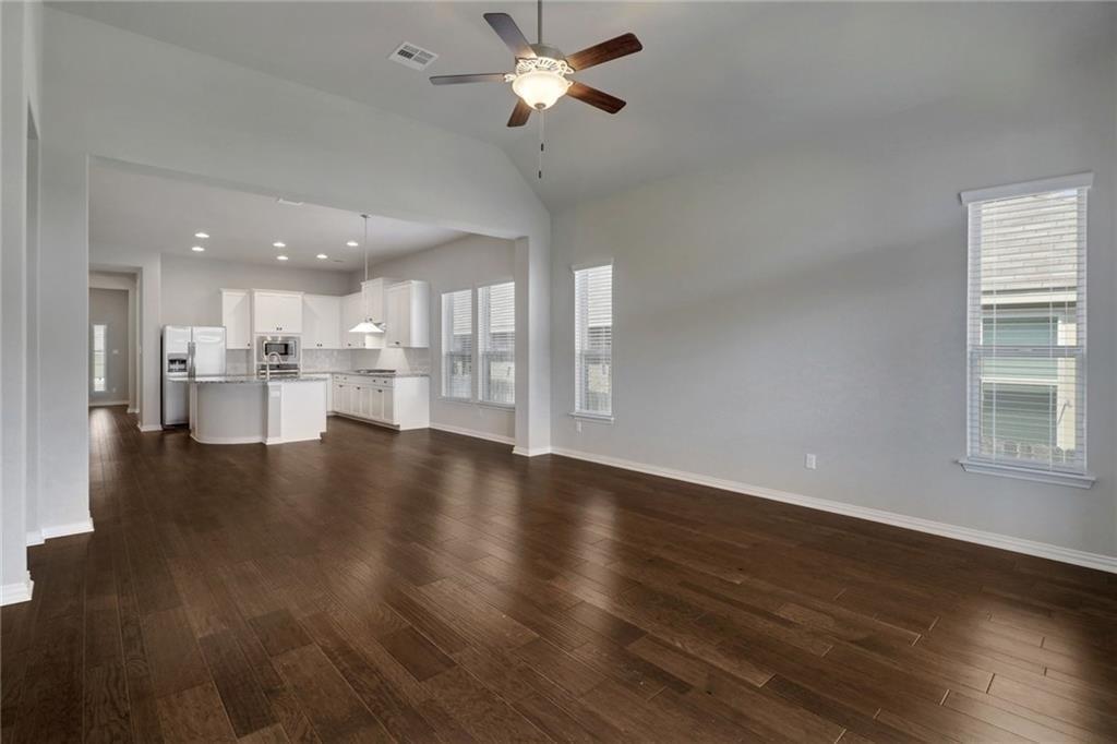 624 Peregrine Way, Leander, TX 78641