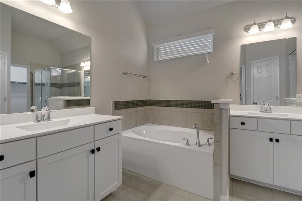 624 Peregrine Way, Leander, TX 78641