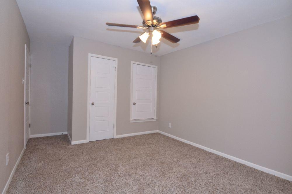 203 County Glen St, Leander, TX 78641