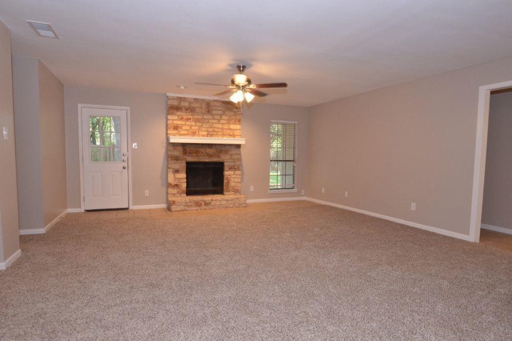 203 County Glen St, Leander, TX 78641