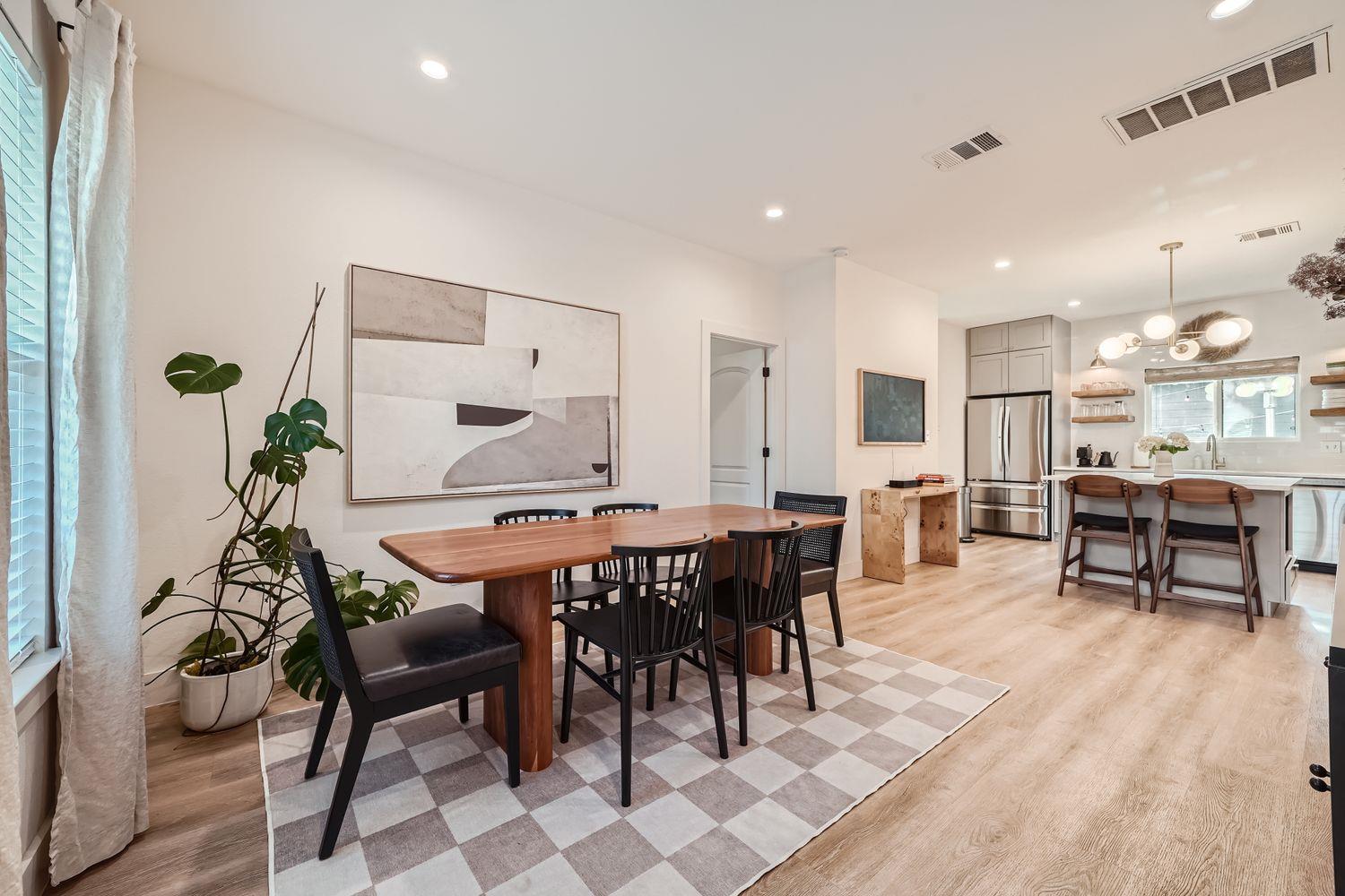 6915 Carver Ave # 1, Austin, TX 78752