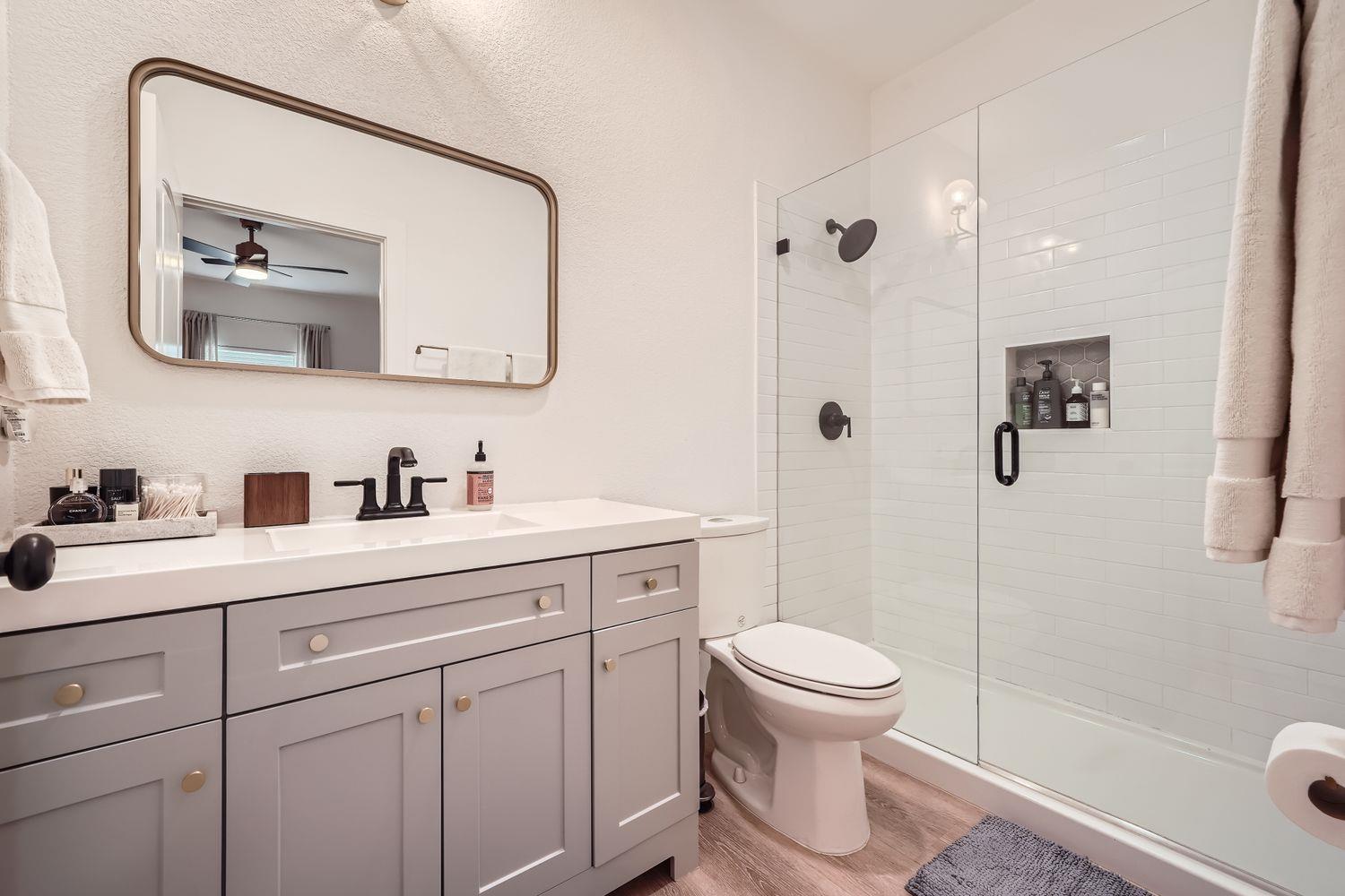 6915 Carver Ave # 1, Austin, TX 78752
