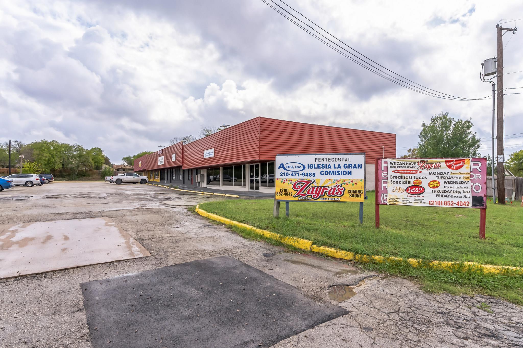 6126 MONTGOMERY Dr, Windcrest, TX 78239