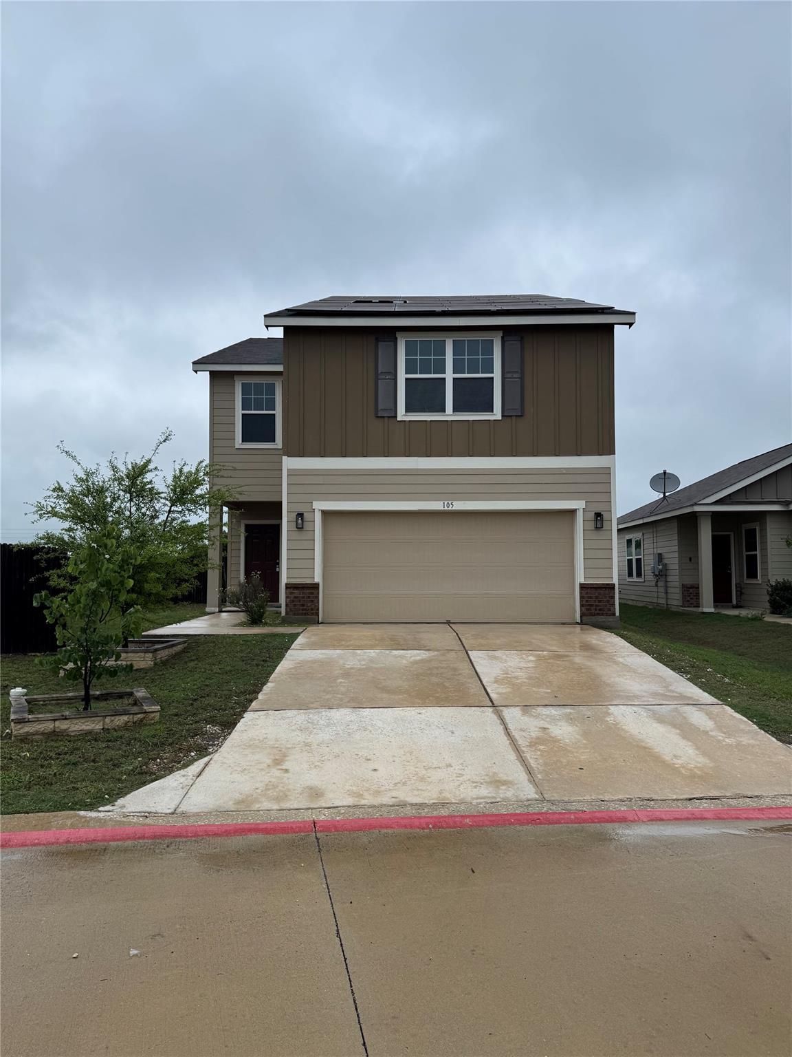 105 Rainey Dr, Jarrell, TX 76537