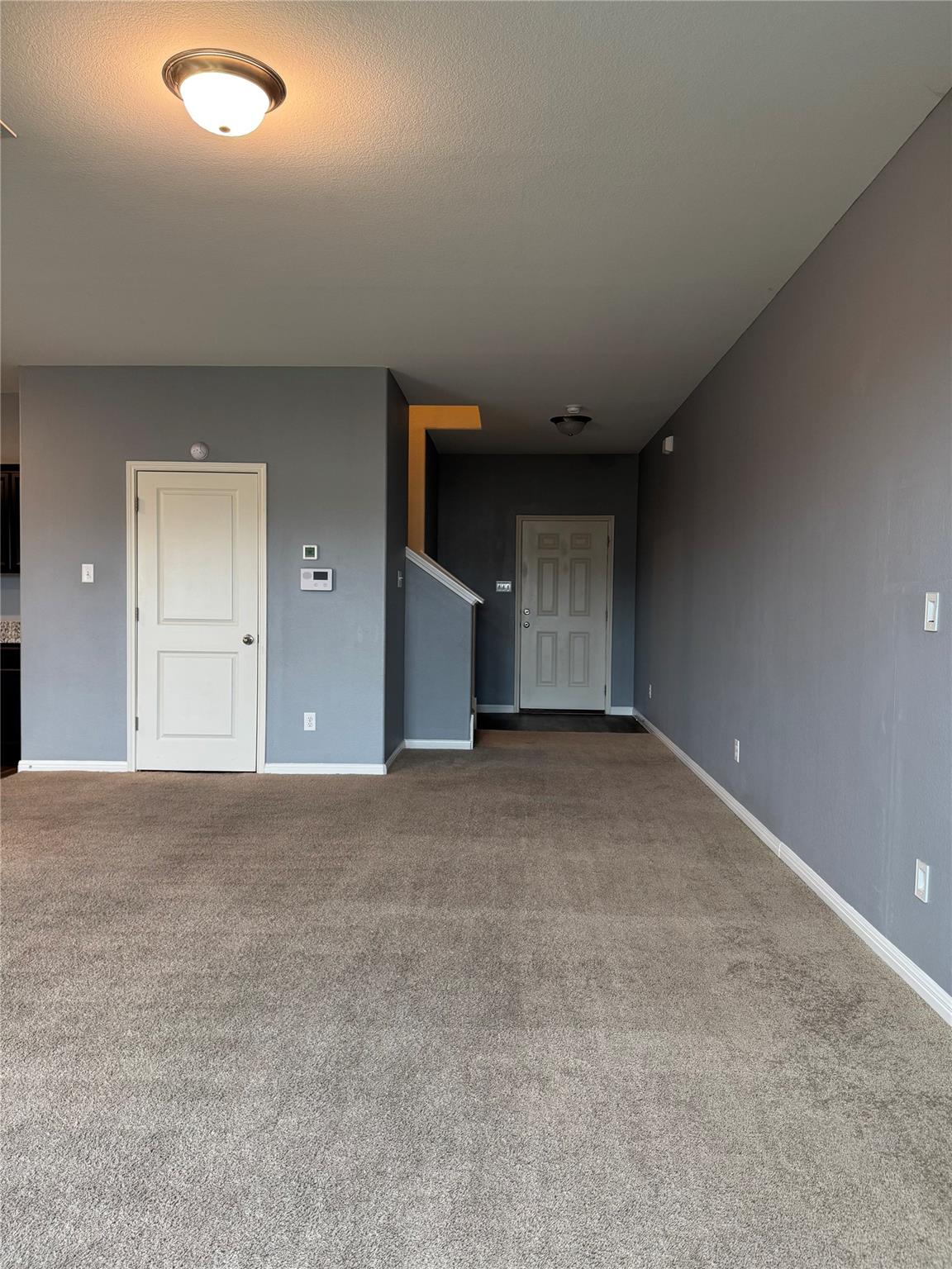 105 Rainey Dr, Jarrell, TX 76537