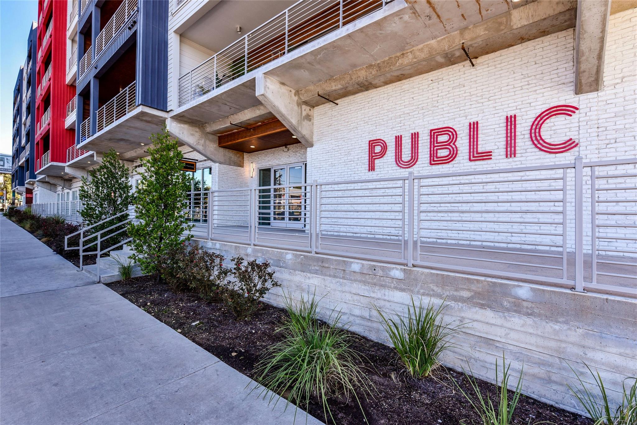 4361 S Congress Ave # 402, Austin, TX 78745
