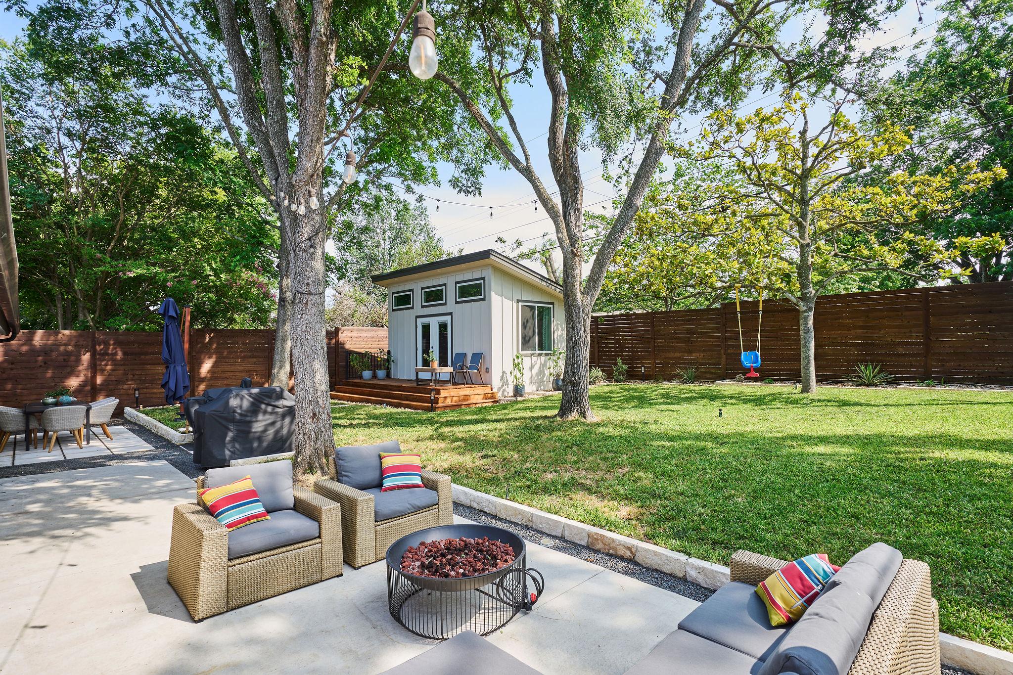 1805 Saint Albans Blvd, Austin, TX 78745