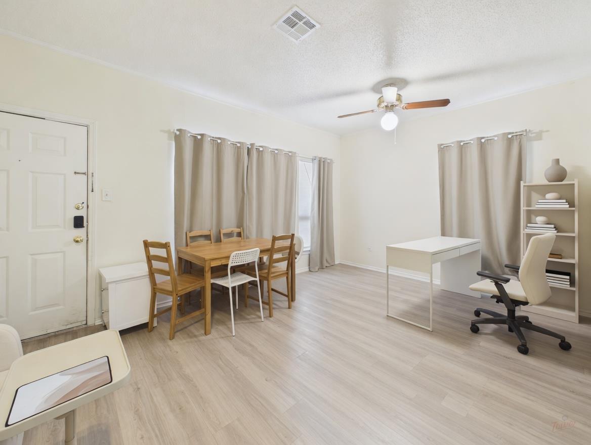 2804 Rio Grande St # 201, Austin, TX 78705