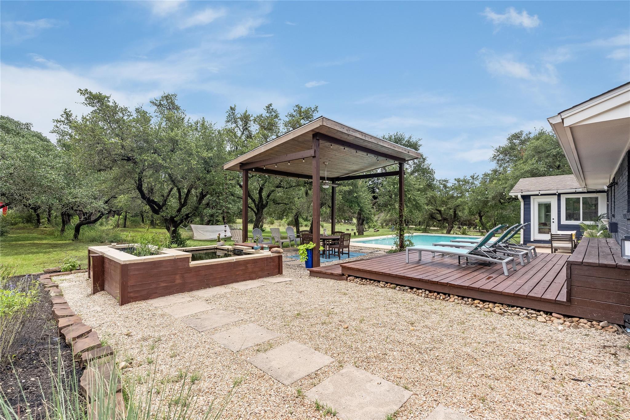 10133 Oliver Dr, Austin, TX 78737