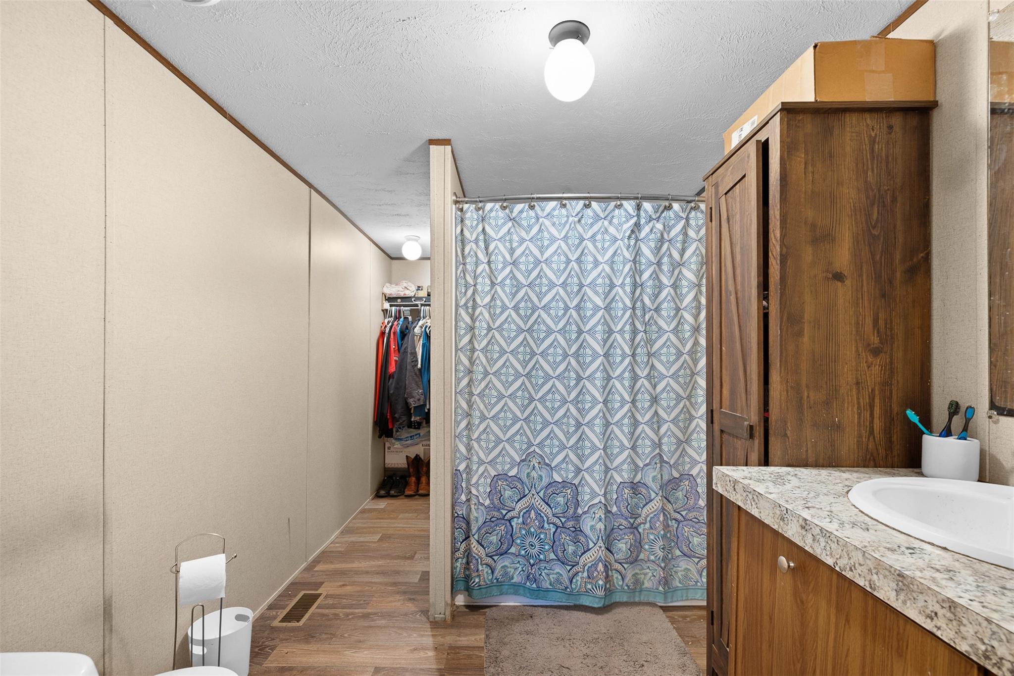 6497 Taylorsville Rd, Dale, TX 78616