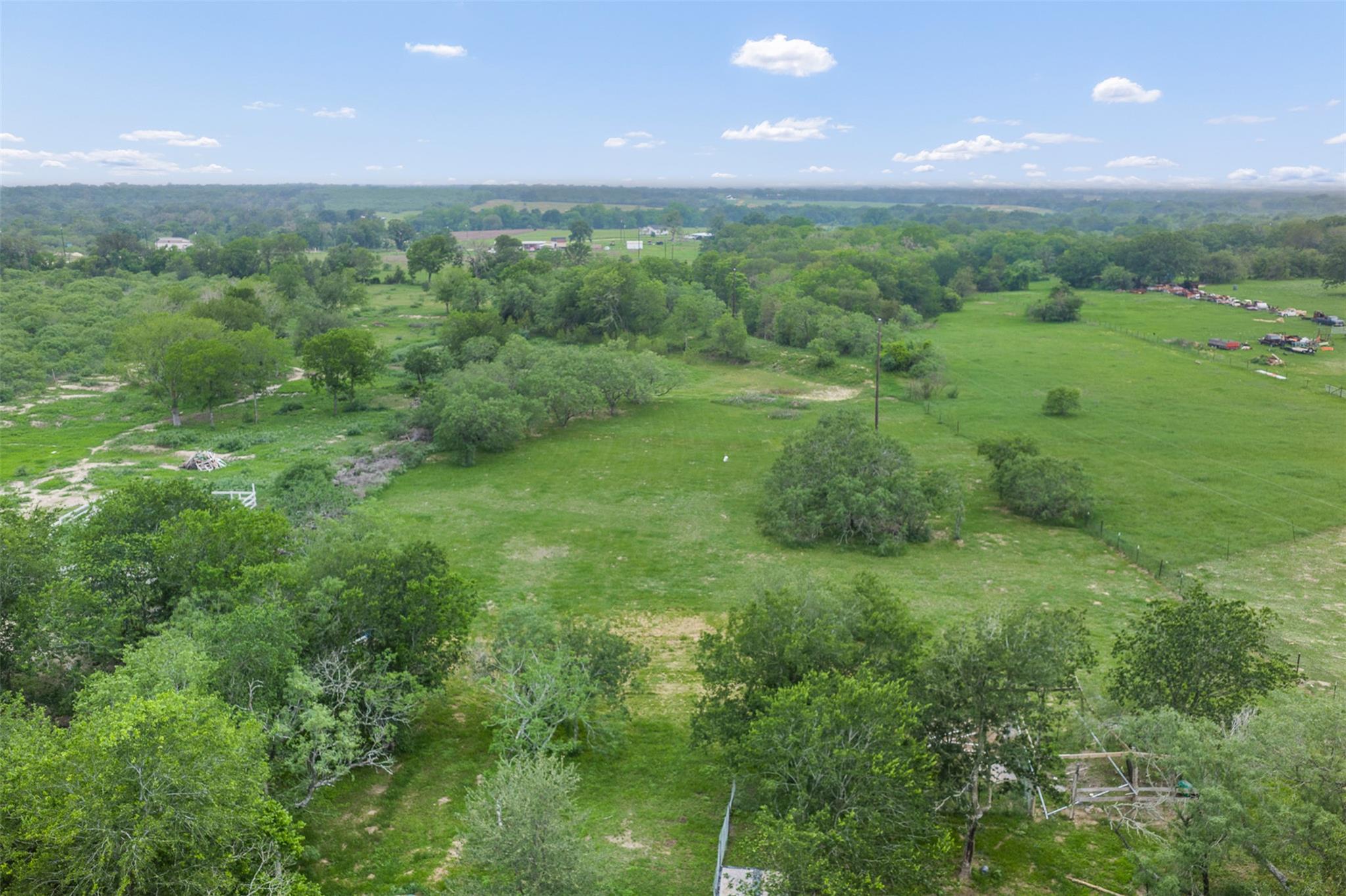 6497 Taylorsville Rd, Dale, TX 78616