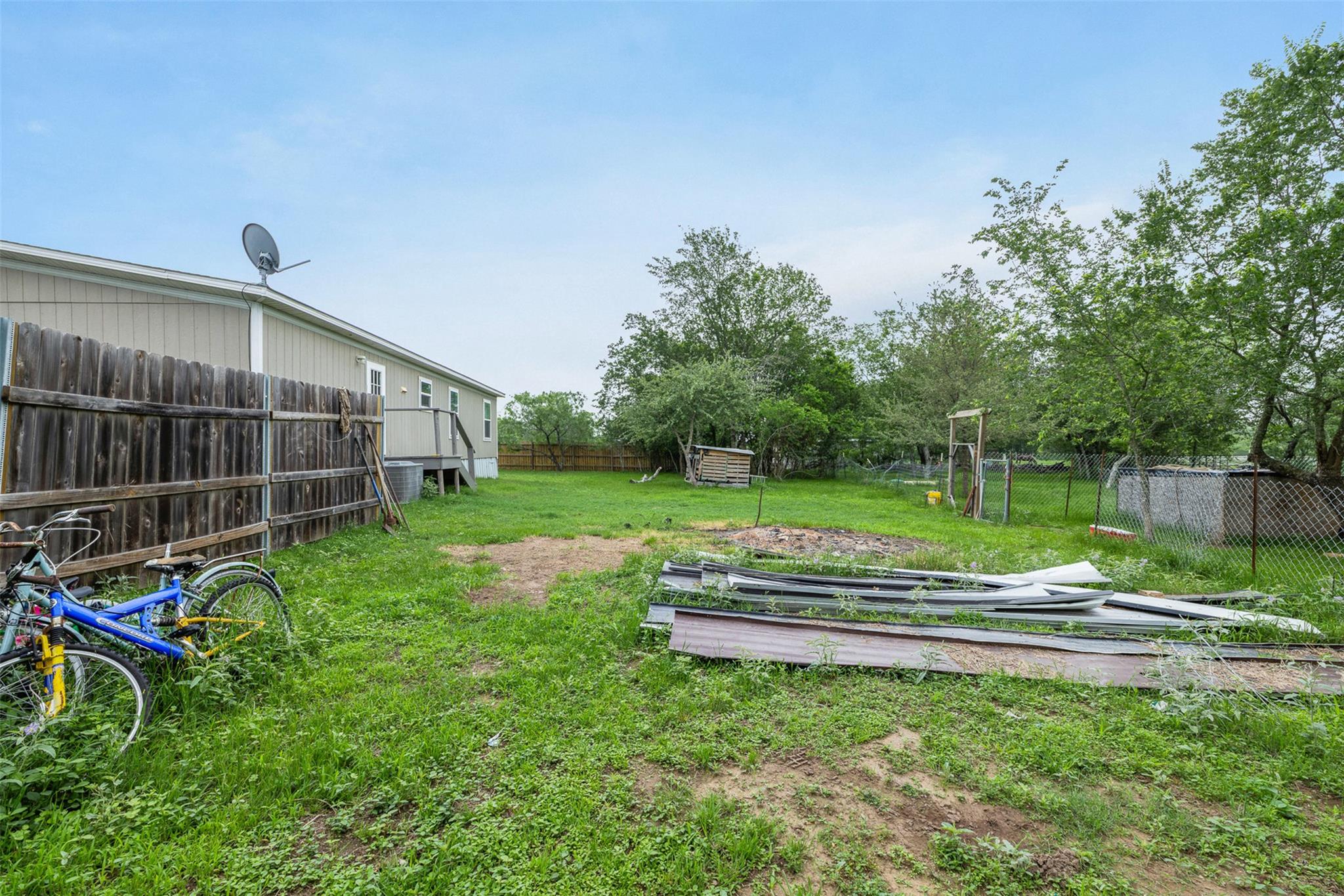 6497 Taylorsville Rd, Dale, TX 78616