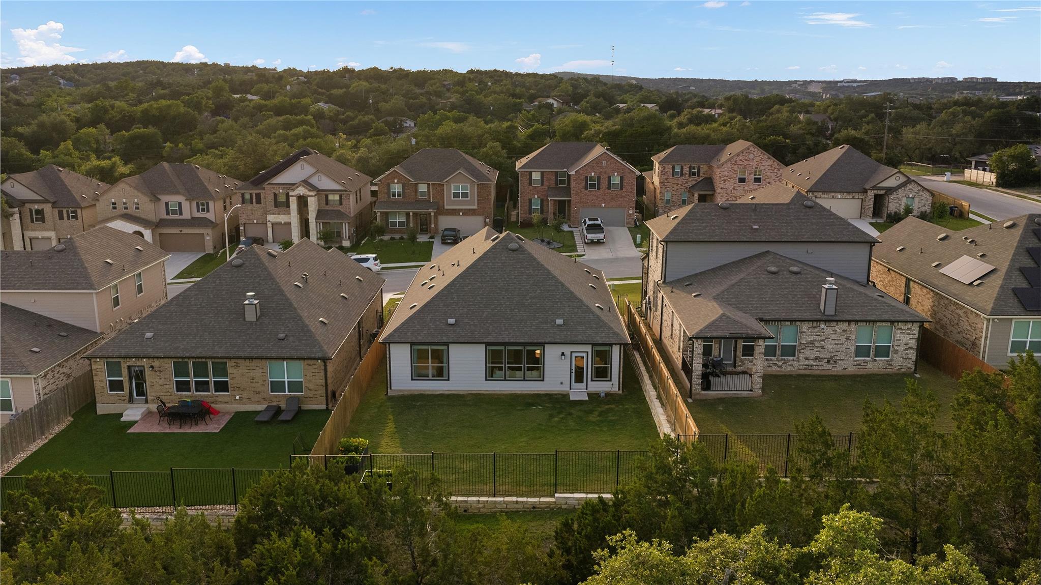 7005 Harvest Trail Dr, Austin, TX 78736
