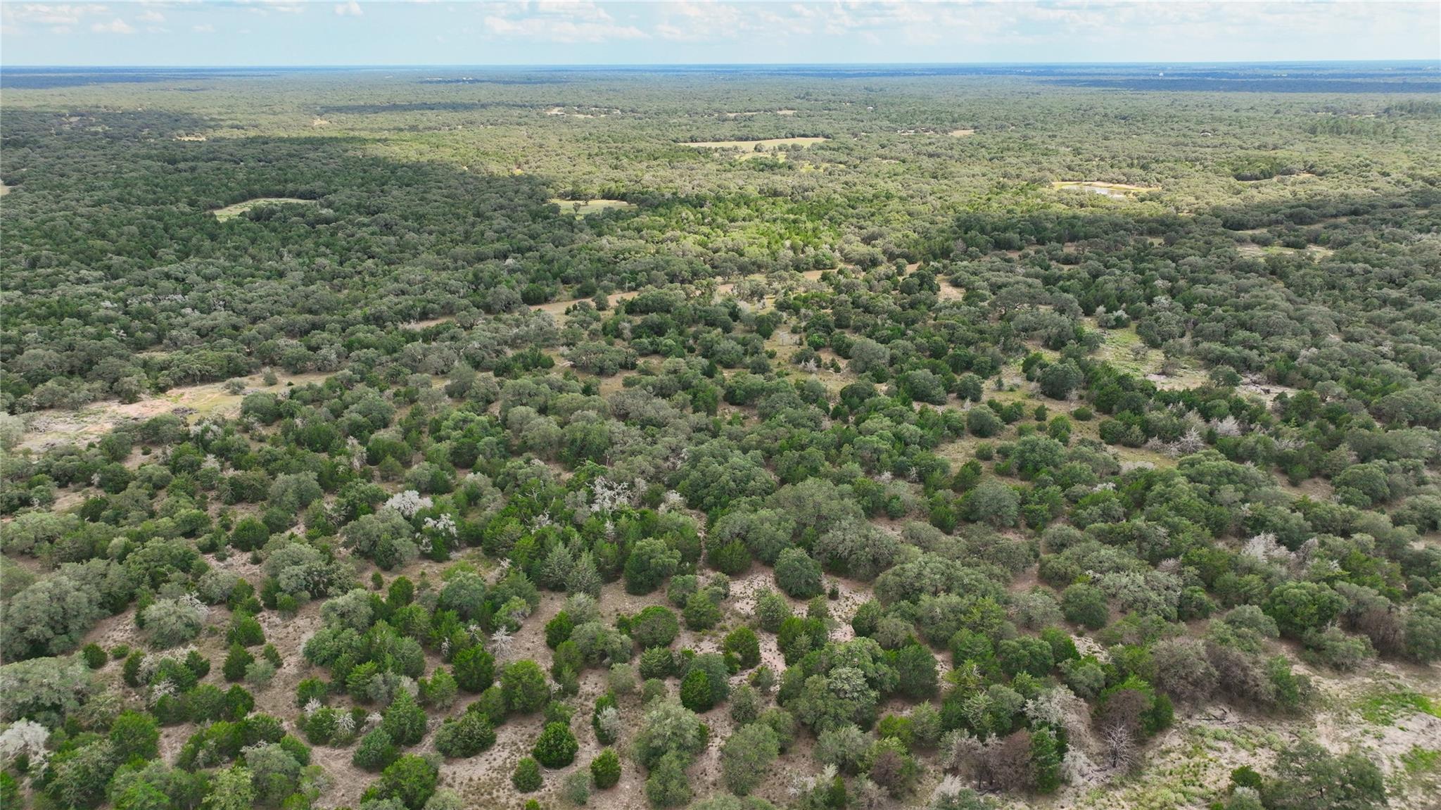 002 County Road 15, Hallettsville, TX 77964