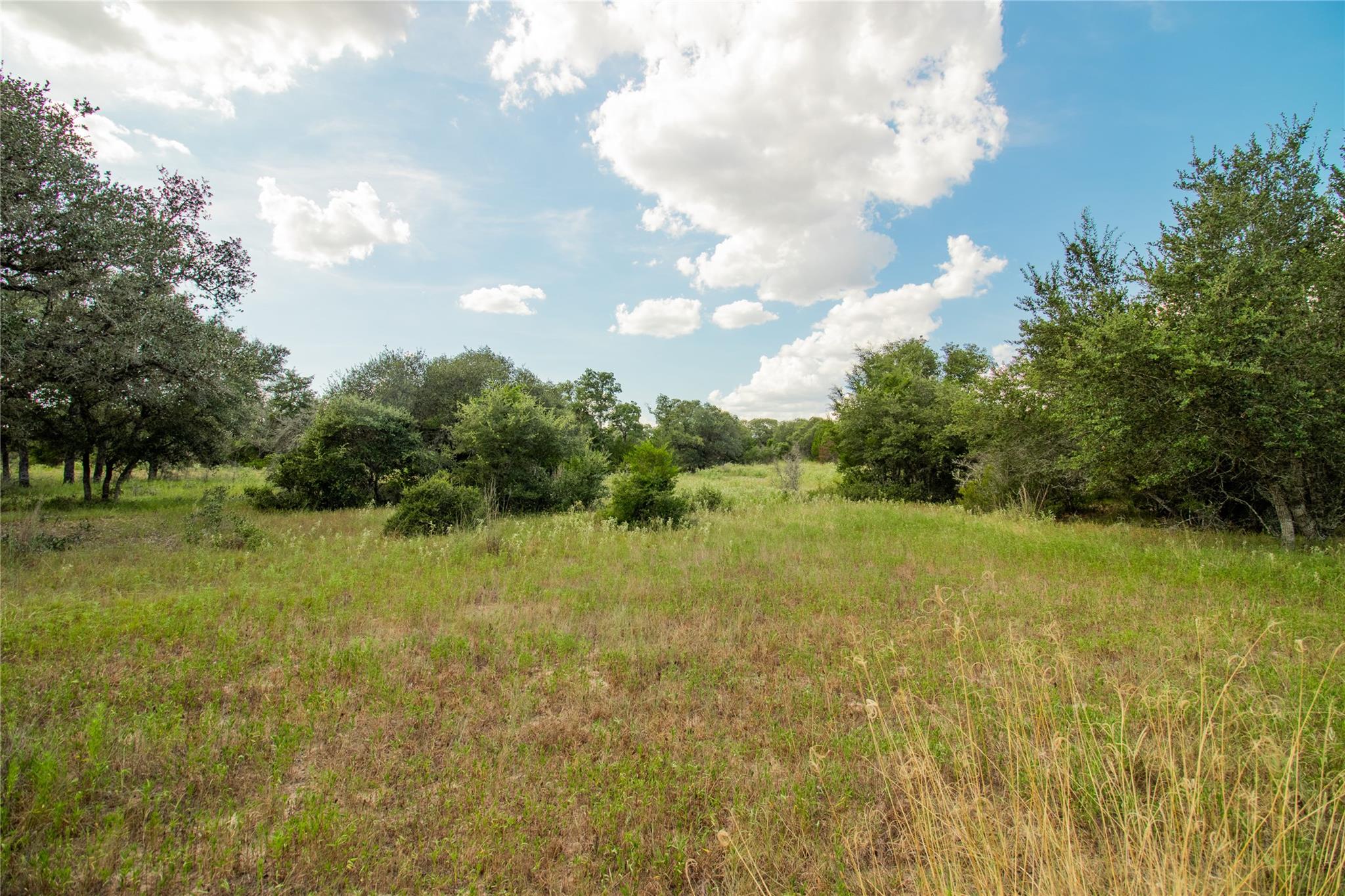 002 County Road 15, Hallettsville, TX 77964