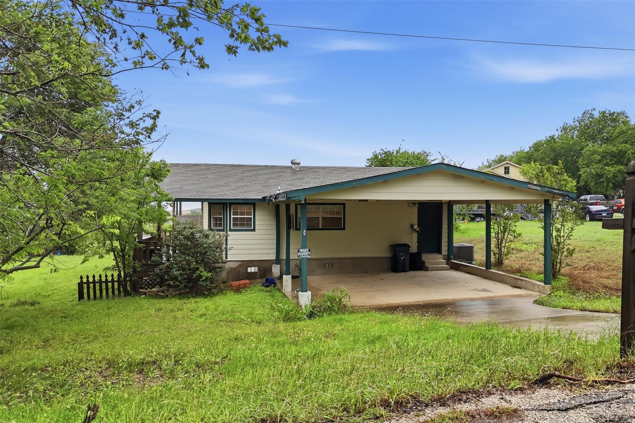 440 Lonie Ln, Kyle, TX 78640