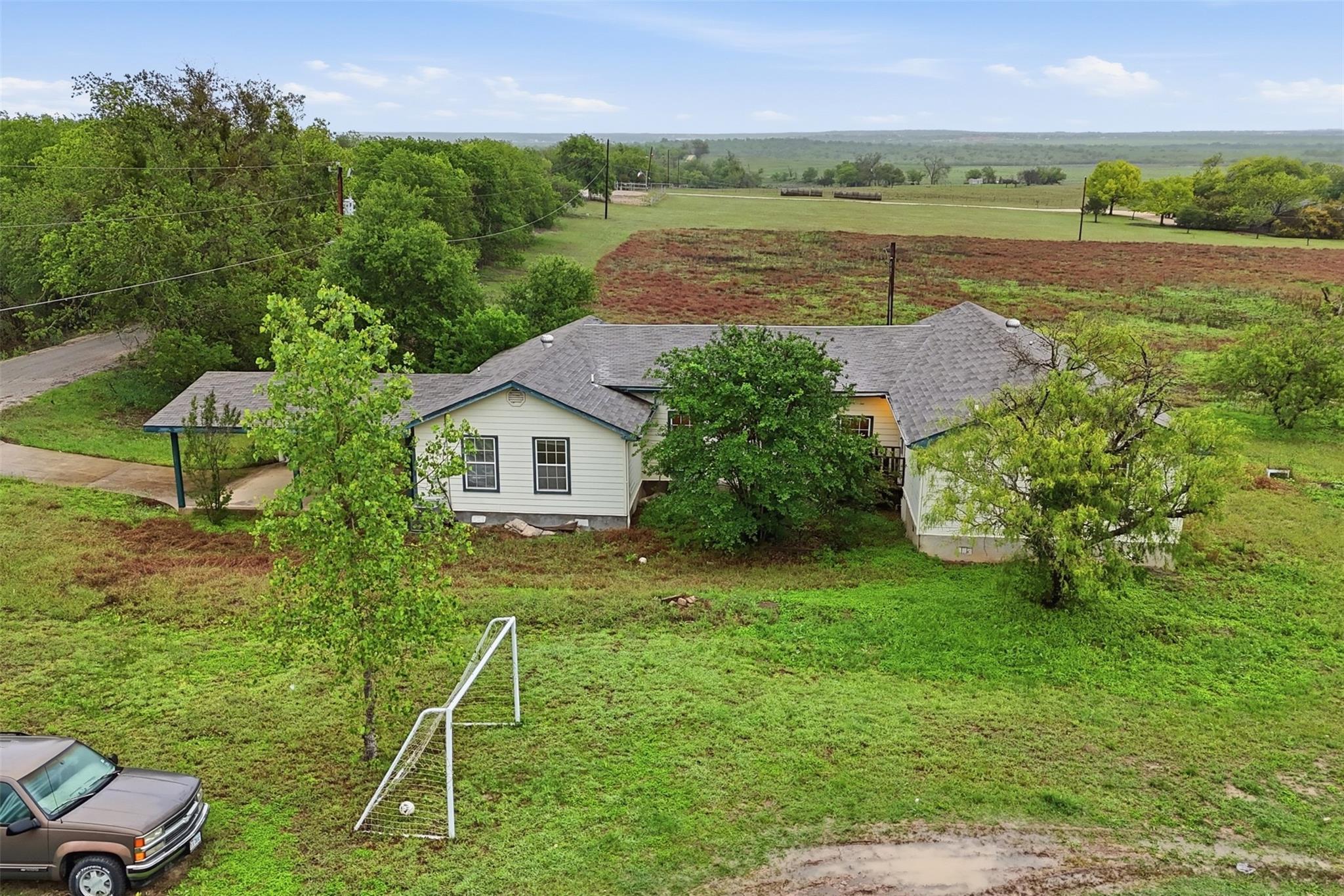 440 Lonie Ln, Kyle, TX 78640