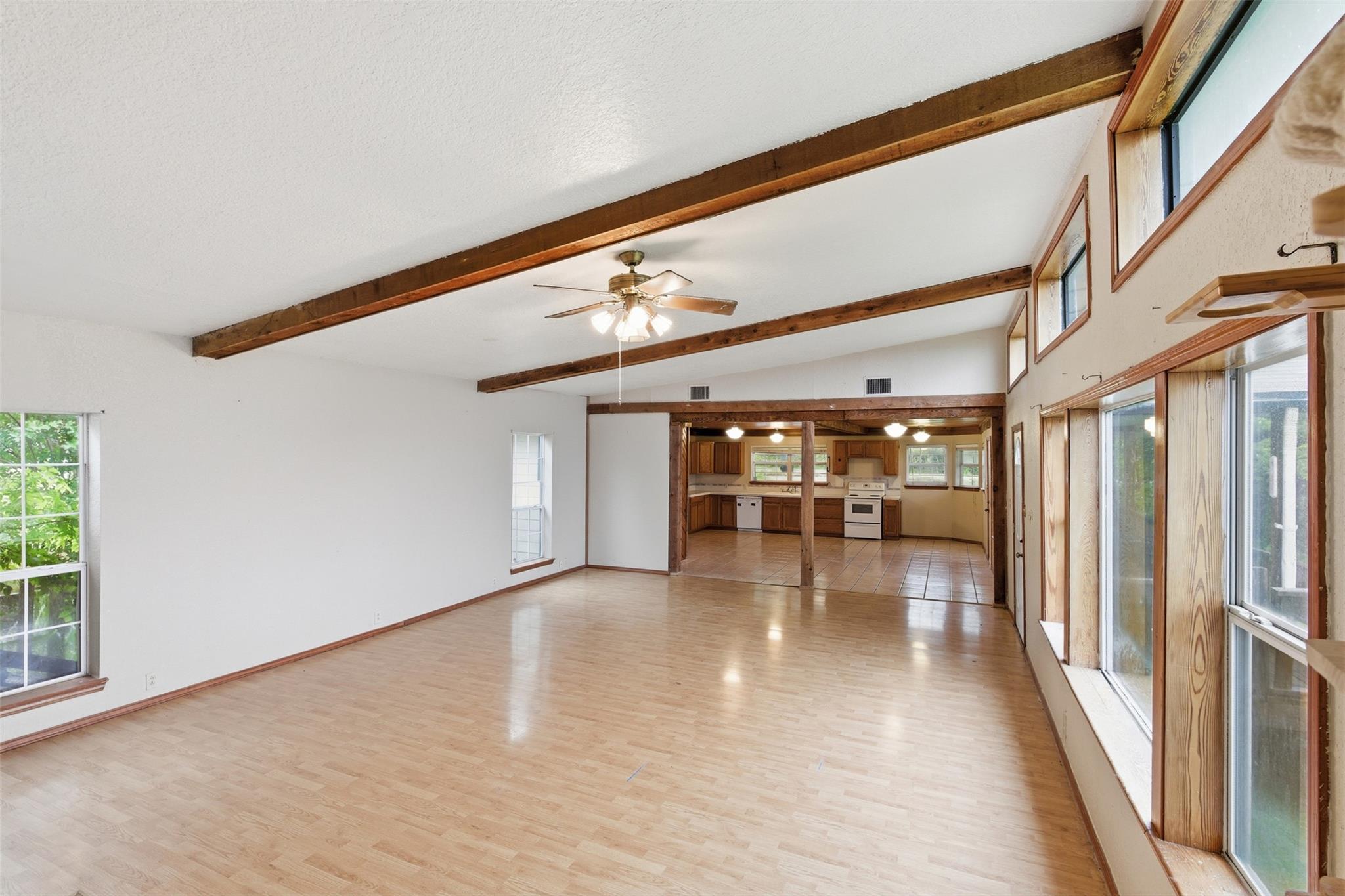 440 Lonie Ln, Kyle, TX 78640