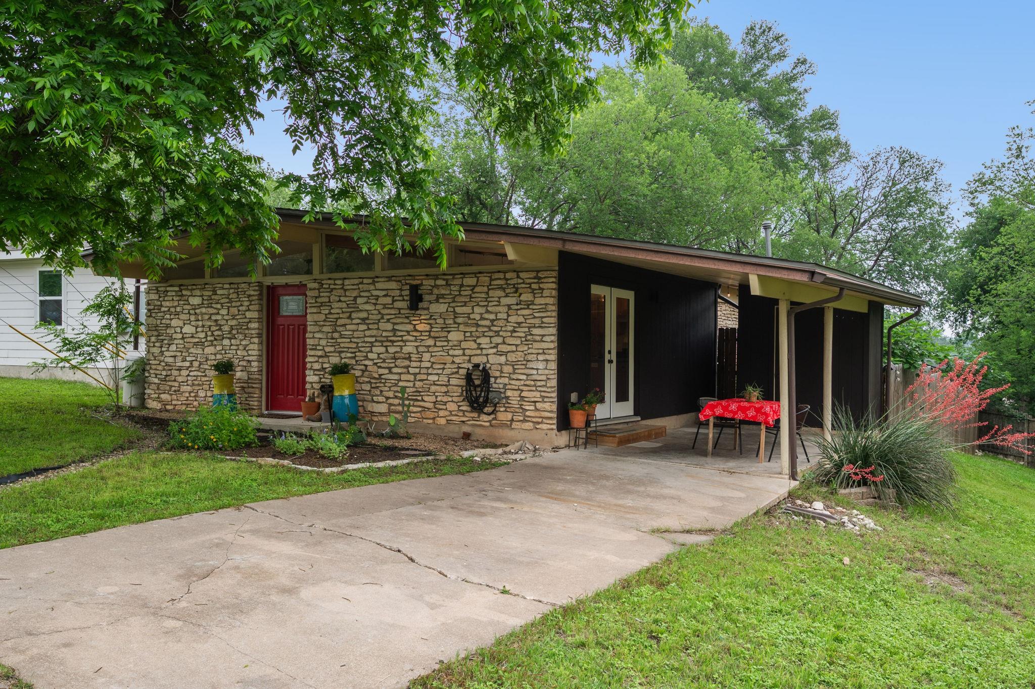 1413 S Redondo Dr, Austin, TX 78721