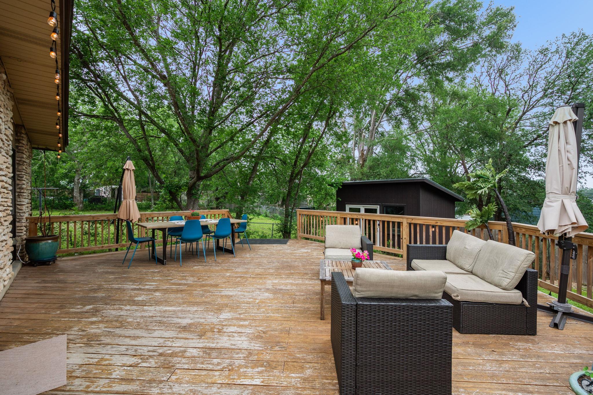 1413 S Redondo Dr, Austin, TX 78721