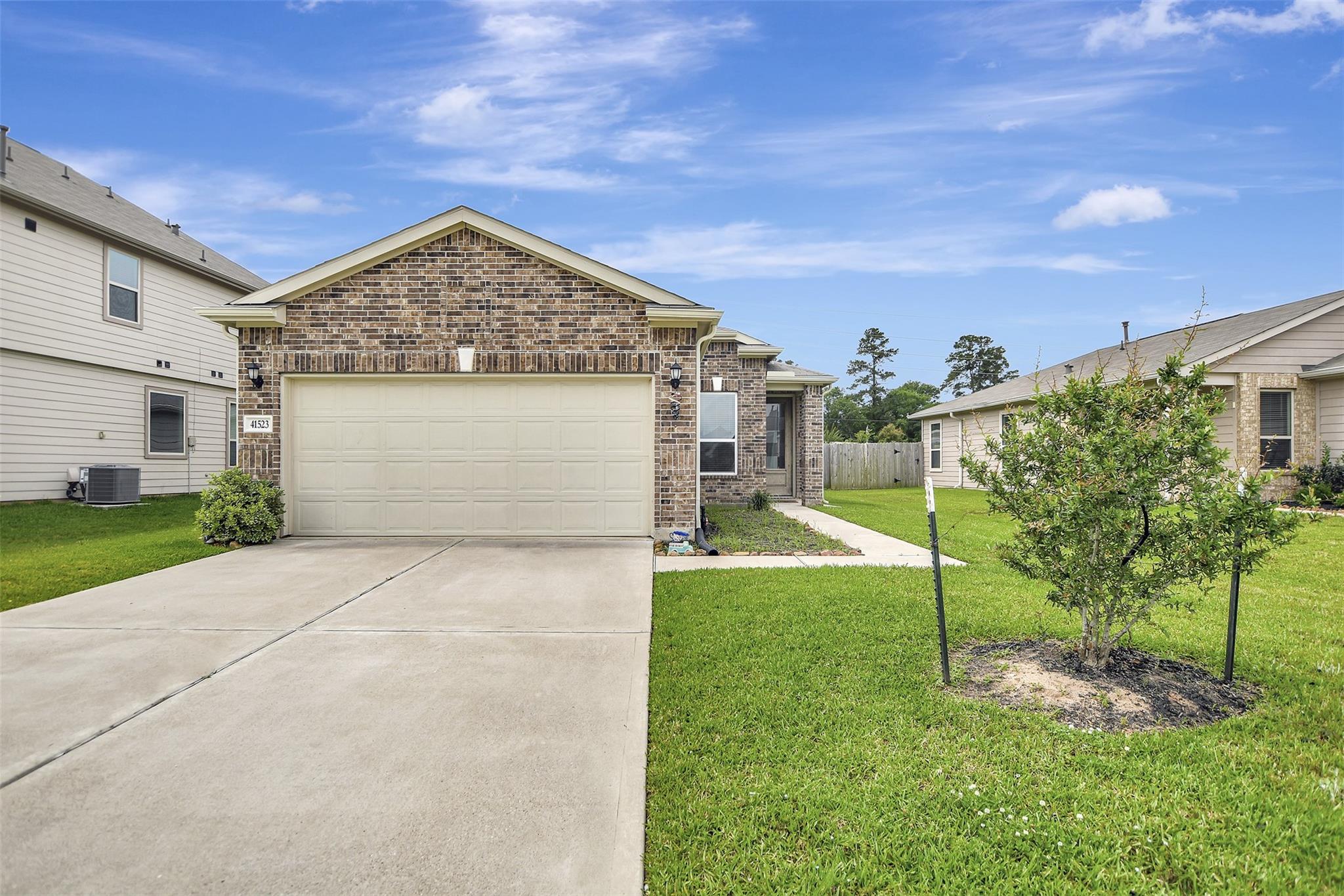 41523 Stampede Stream Dr, Magnolia, TX 77354