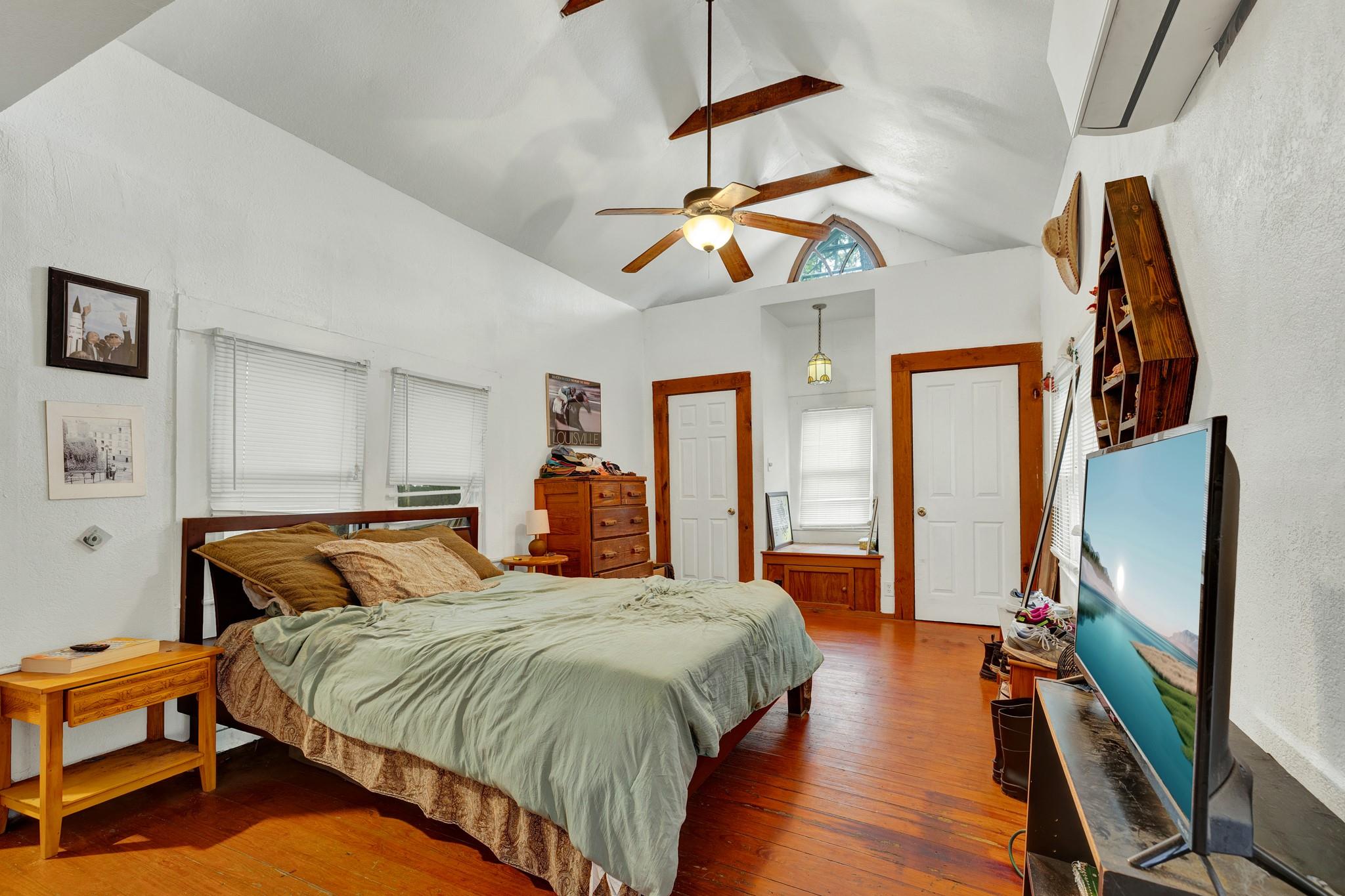 223 N Bishop St, San Marcos, TX 78666