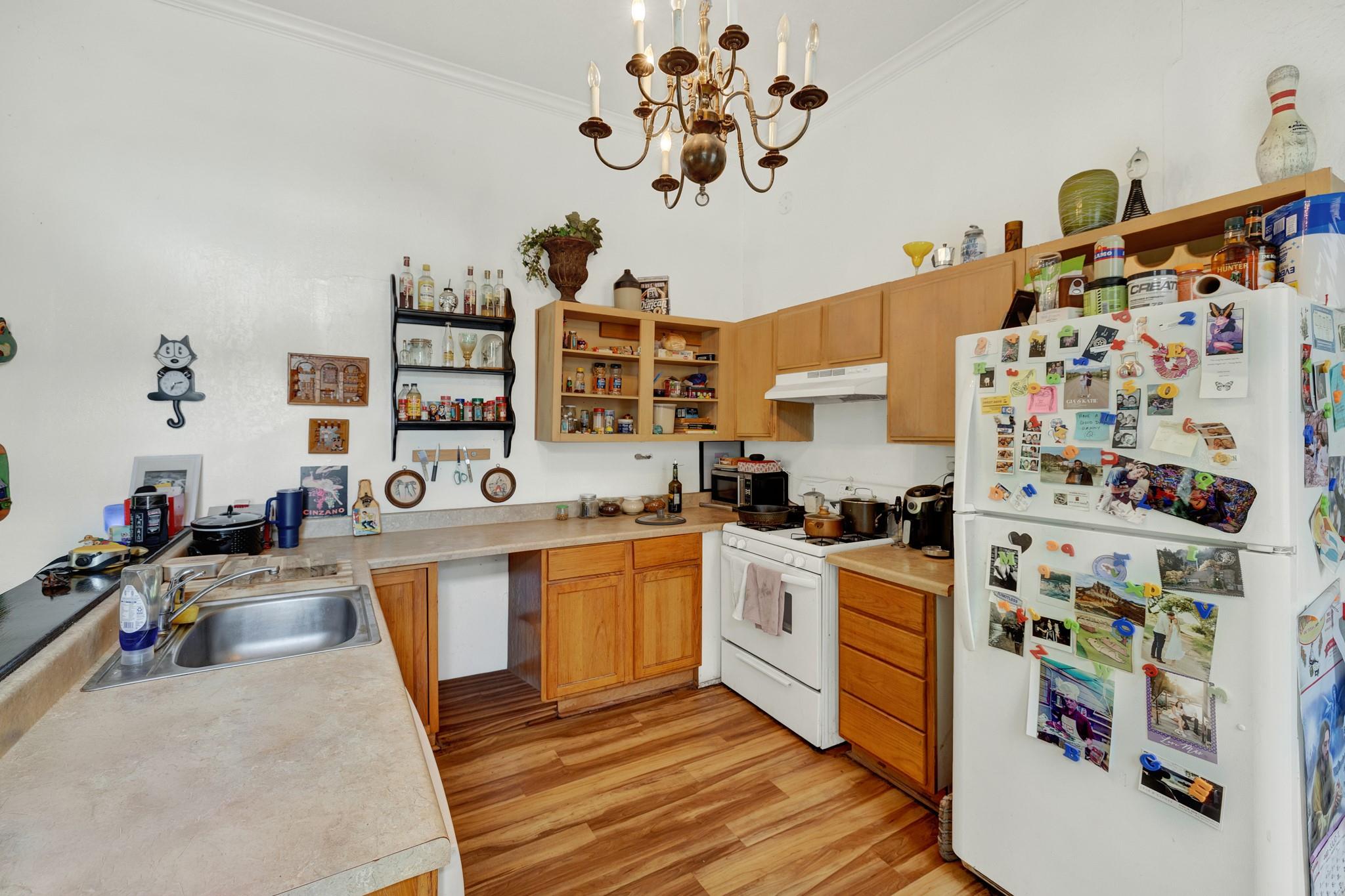 223 N Bishop St, San Marcos, TX 78666