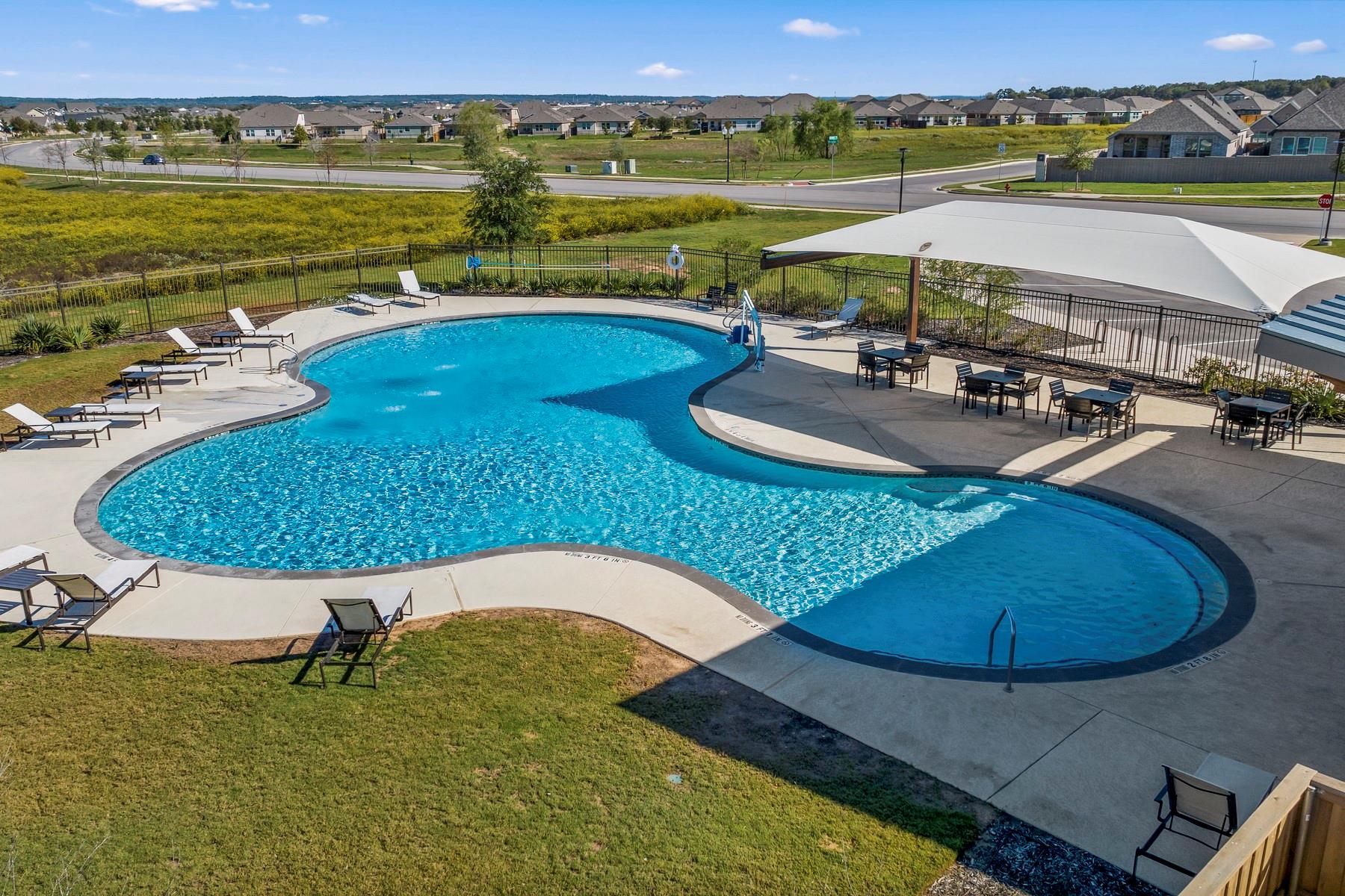 120 Periwinkle Ln, Bastrop, TX 78602