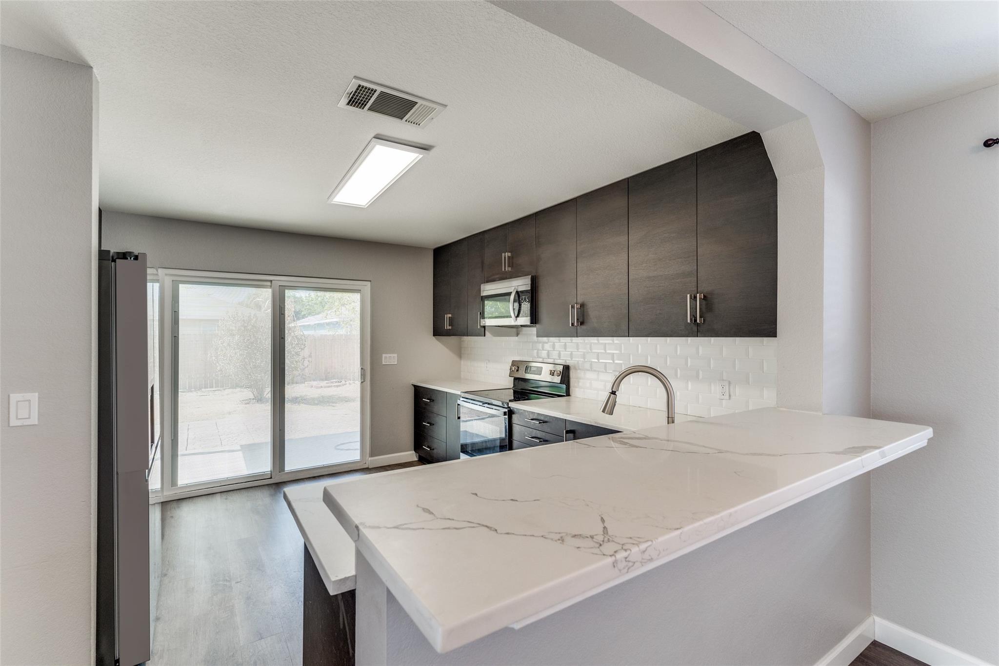 1408 Poppy Seed Ln, Austin, TX 78741