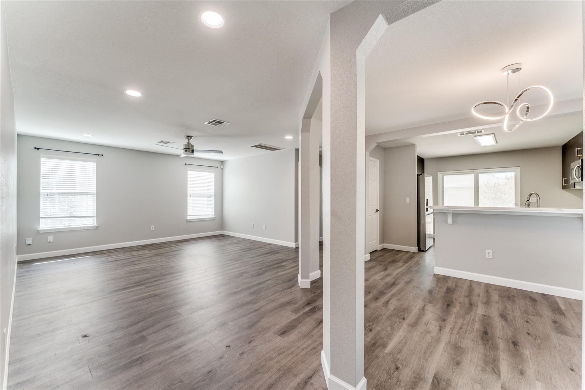 1408 Poppy Seed Ln, Austin, TX 78741