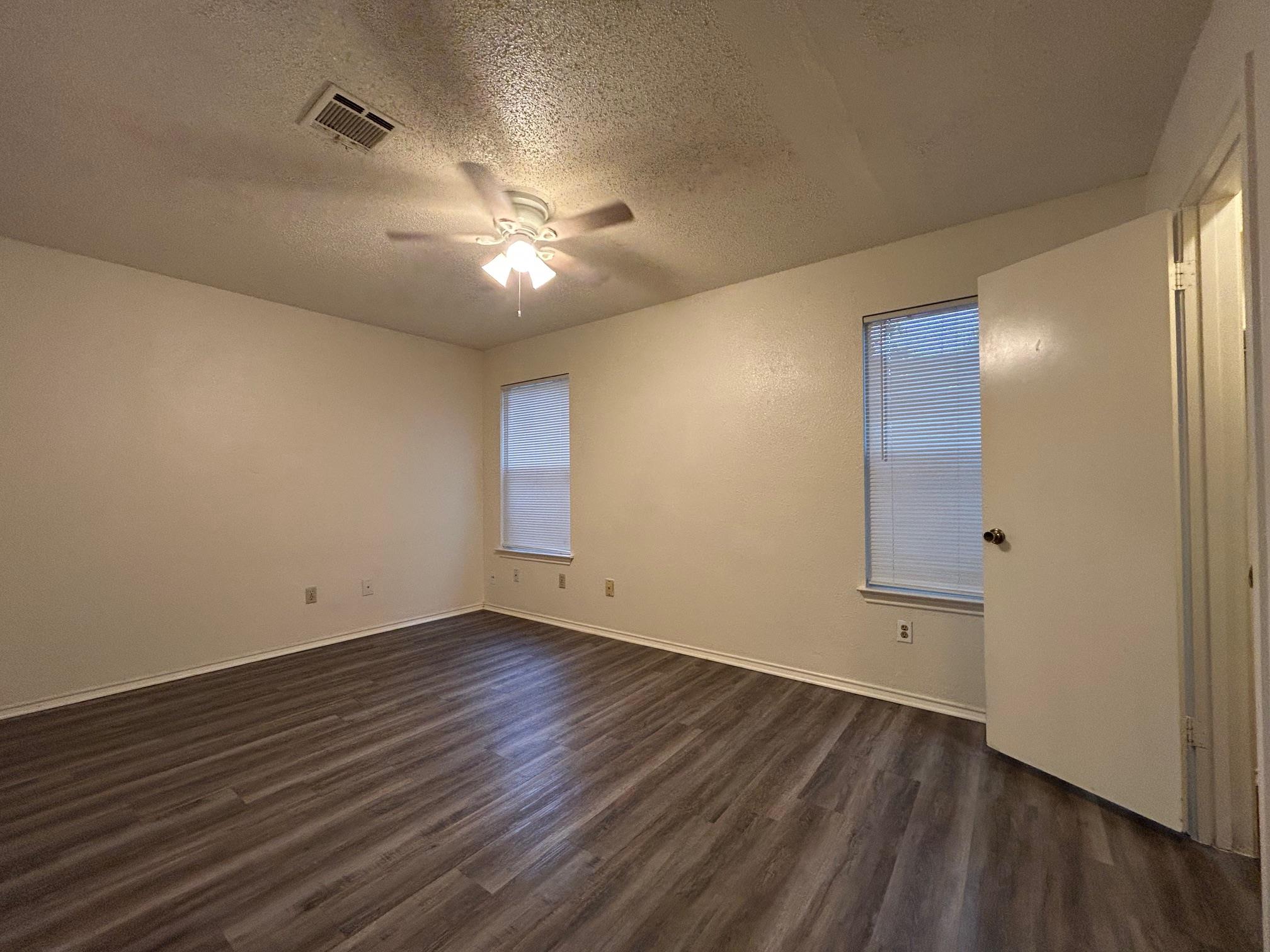 5927 Kevin Kelly Pl, Austin, TX 78727