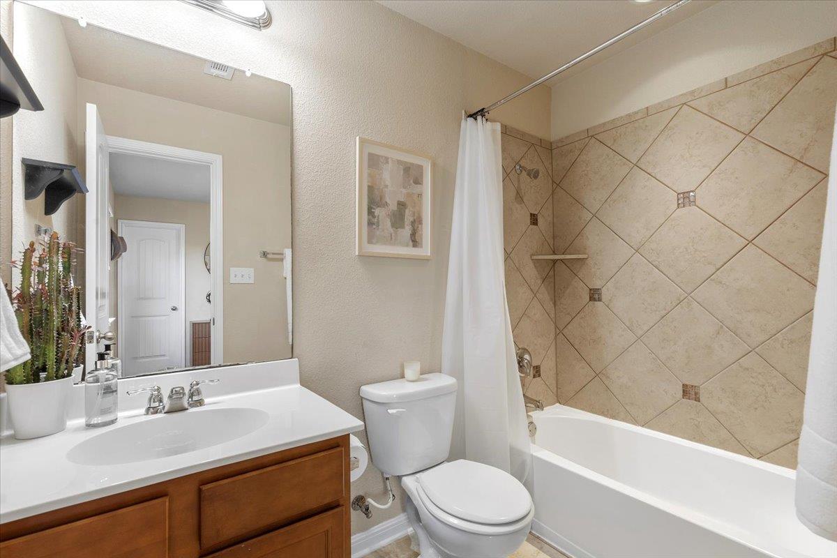 561 Stone View Trl, Austin, TX 78737